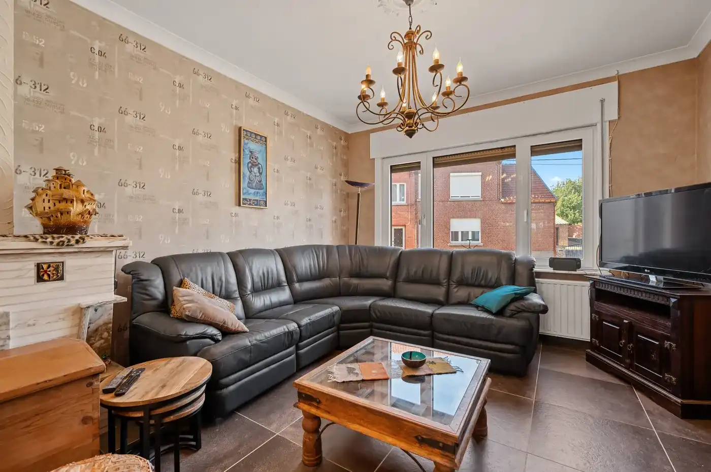 Charmante rijwoning met 3 slaapkamers, tuin en garage in hartje Tienen foto 7