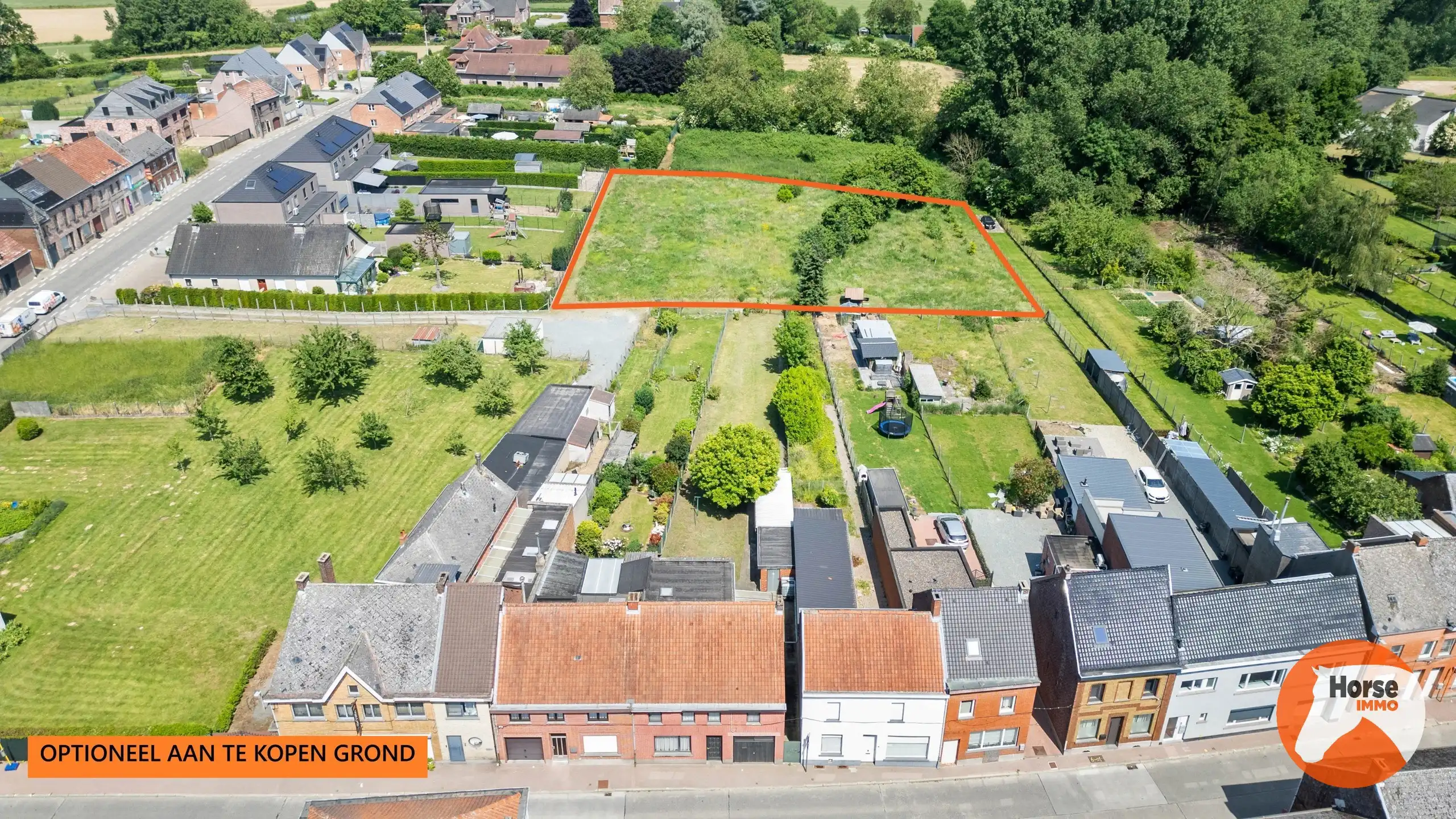 ZOTTEGEM - Te renoveren woning op perceel van ca. 5a 75ca  foto 2