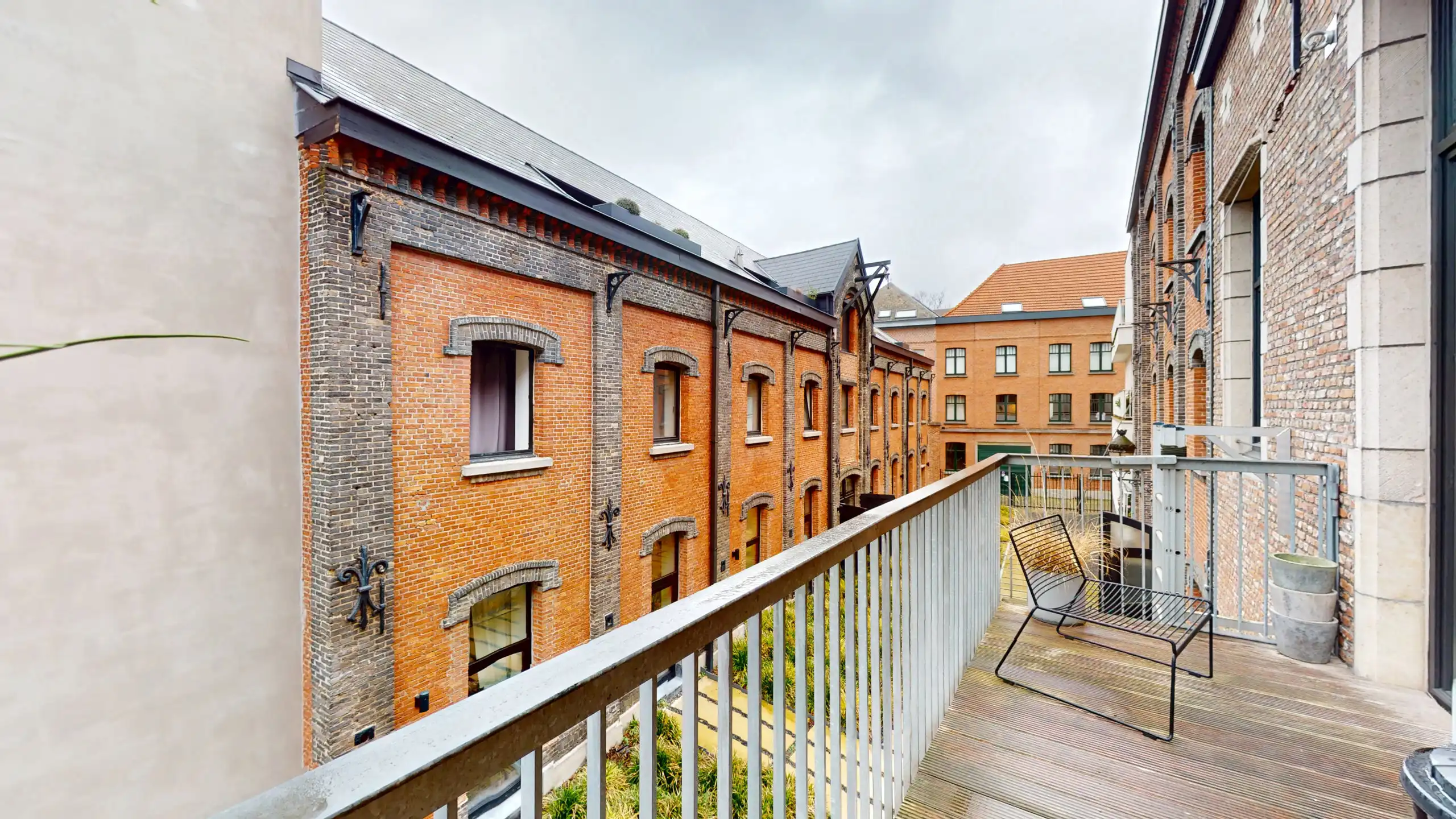 ANTWERPEN - Prachtig duplex appartement in historisch pand foto 6