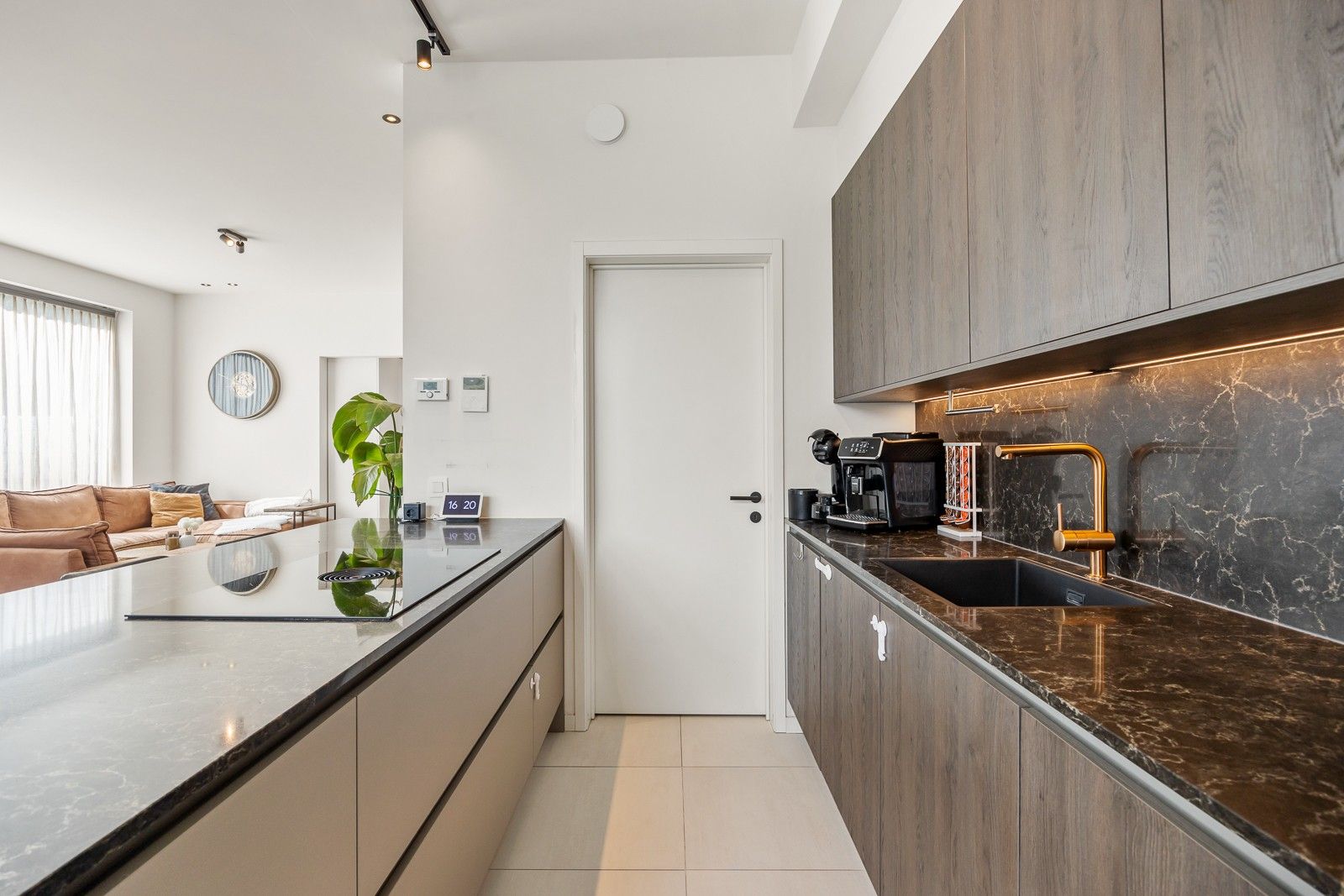 Half open nieuwbouwwoning met tot 6 slaapkamers in centrum Brasschaat - verkoop onder registratierecht (GEEN BTW!) foto 7