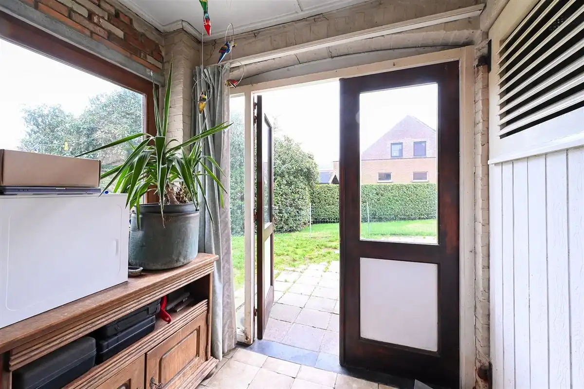 Projecteigendom met afbraak- of renovatiepotentieel in Sinaai foto 17