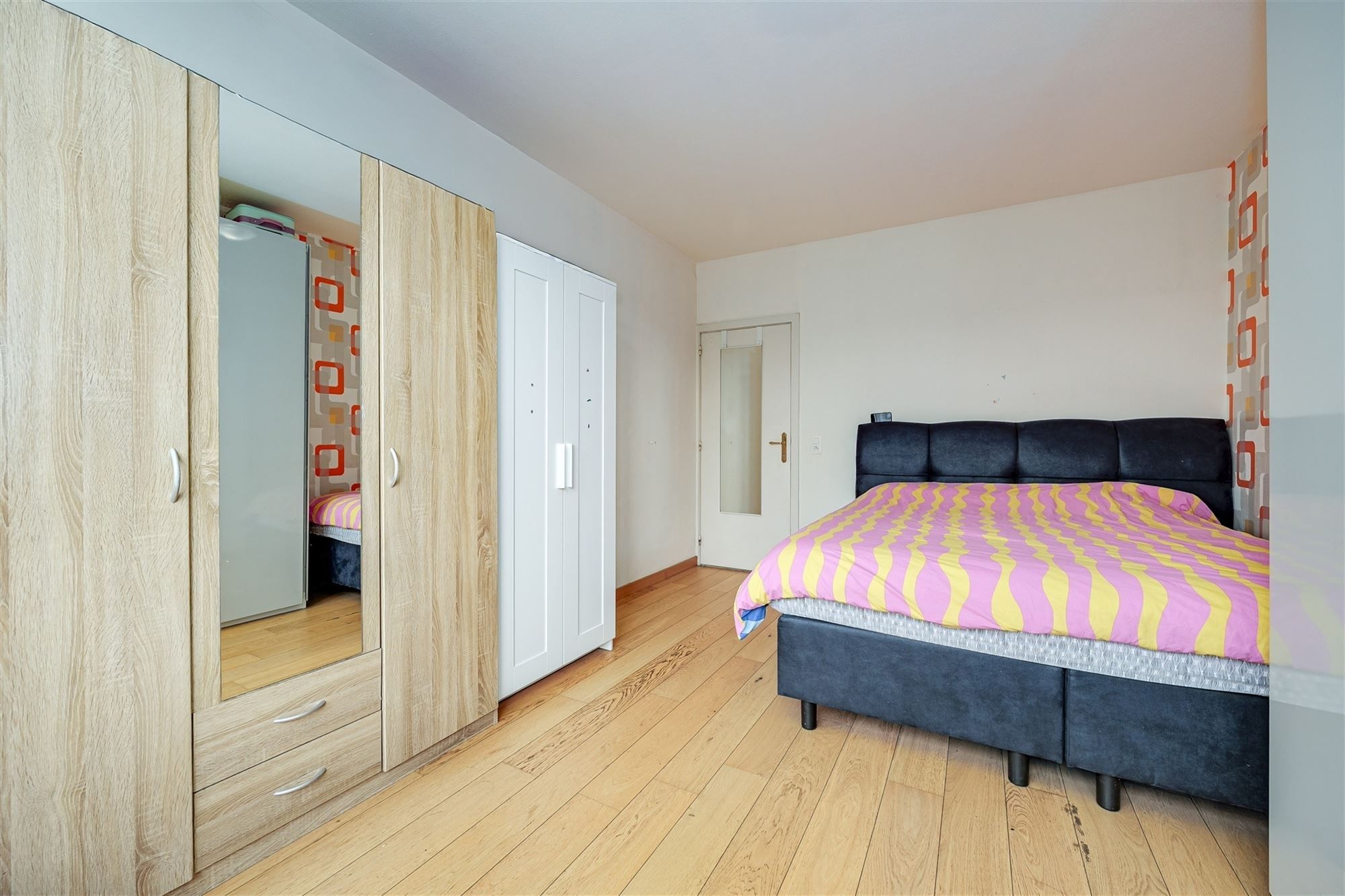  Instapklaar appartement met 2 slaapkamers + autostaanplaats foto 8