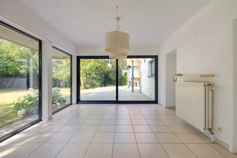 Villa met bewoonbare oppervlakte van 350m2 prachtig en rustig gelegen op perceel van 18a14 nabij het centrum van Bonheiden. foto 25