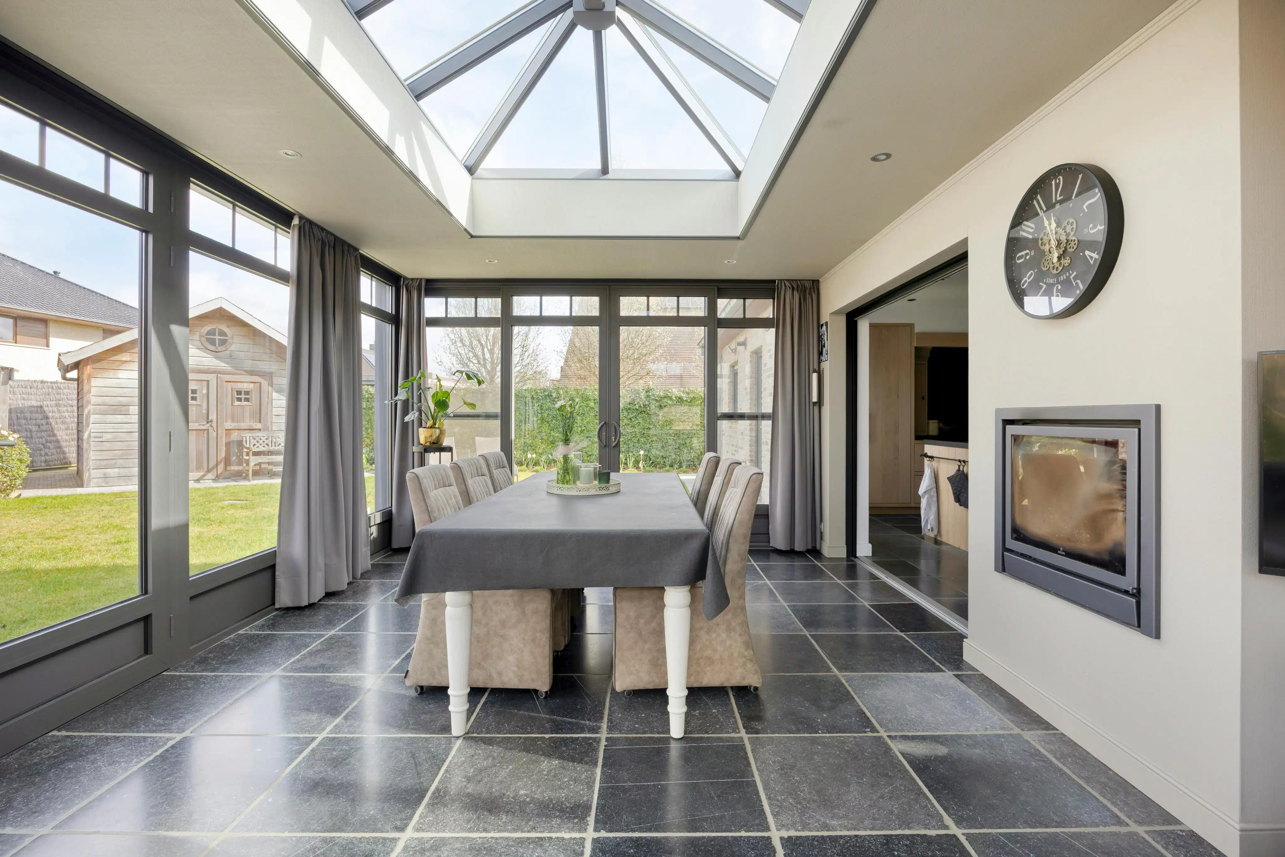 Alleenstaand huis op toplocatie te Izegem  foto 8