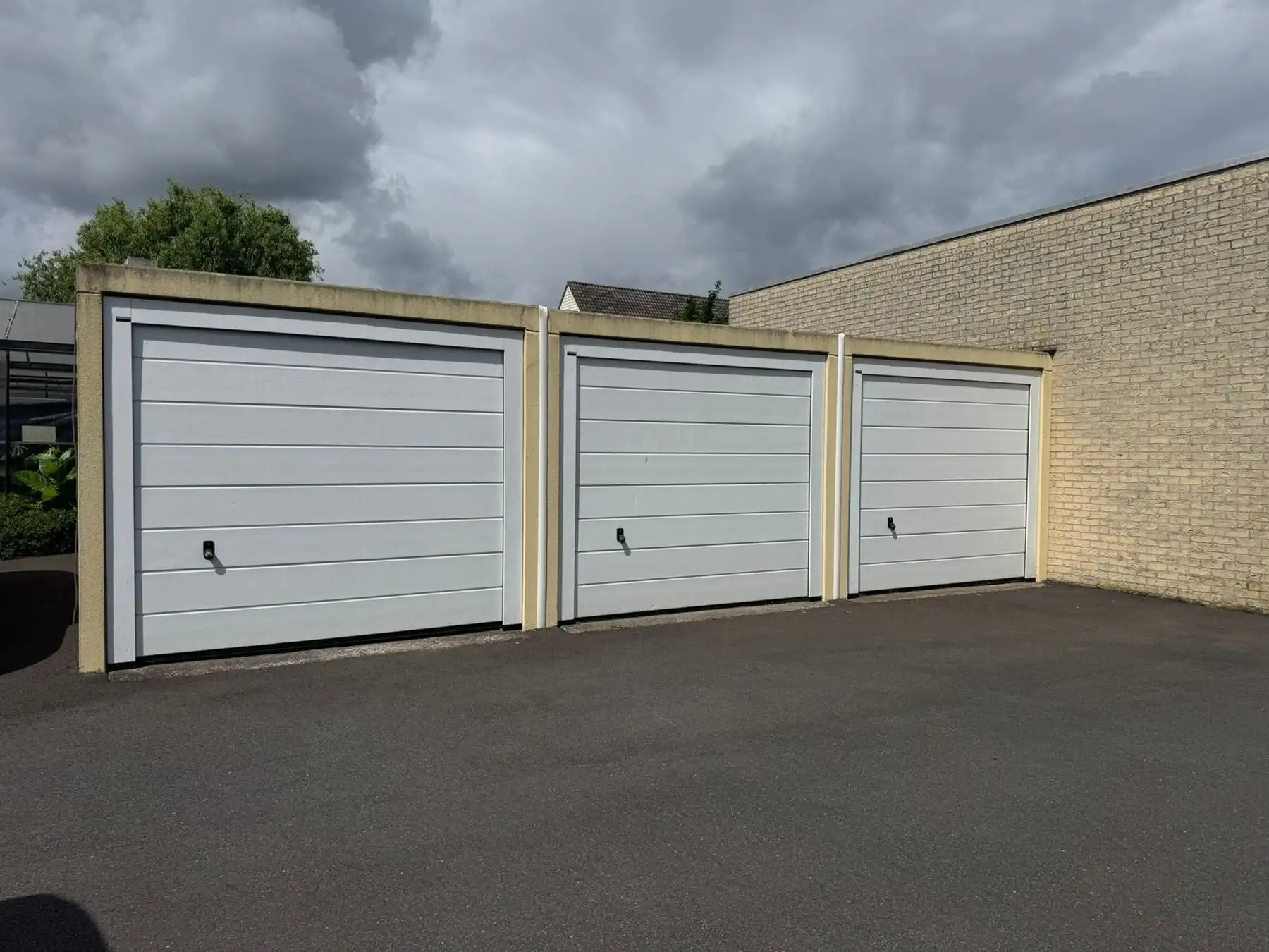 Garage te huur Waregemstraat 315 - 8540 DEERLIJK