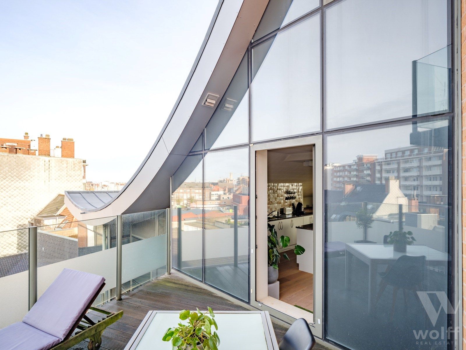 Instapklaar appartement met zonneterras en topligging foto 17
