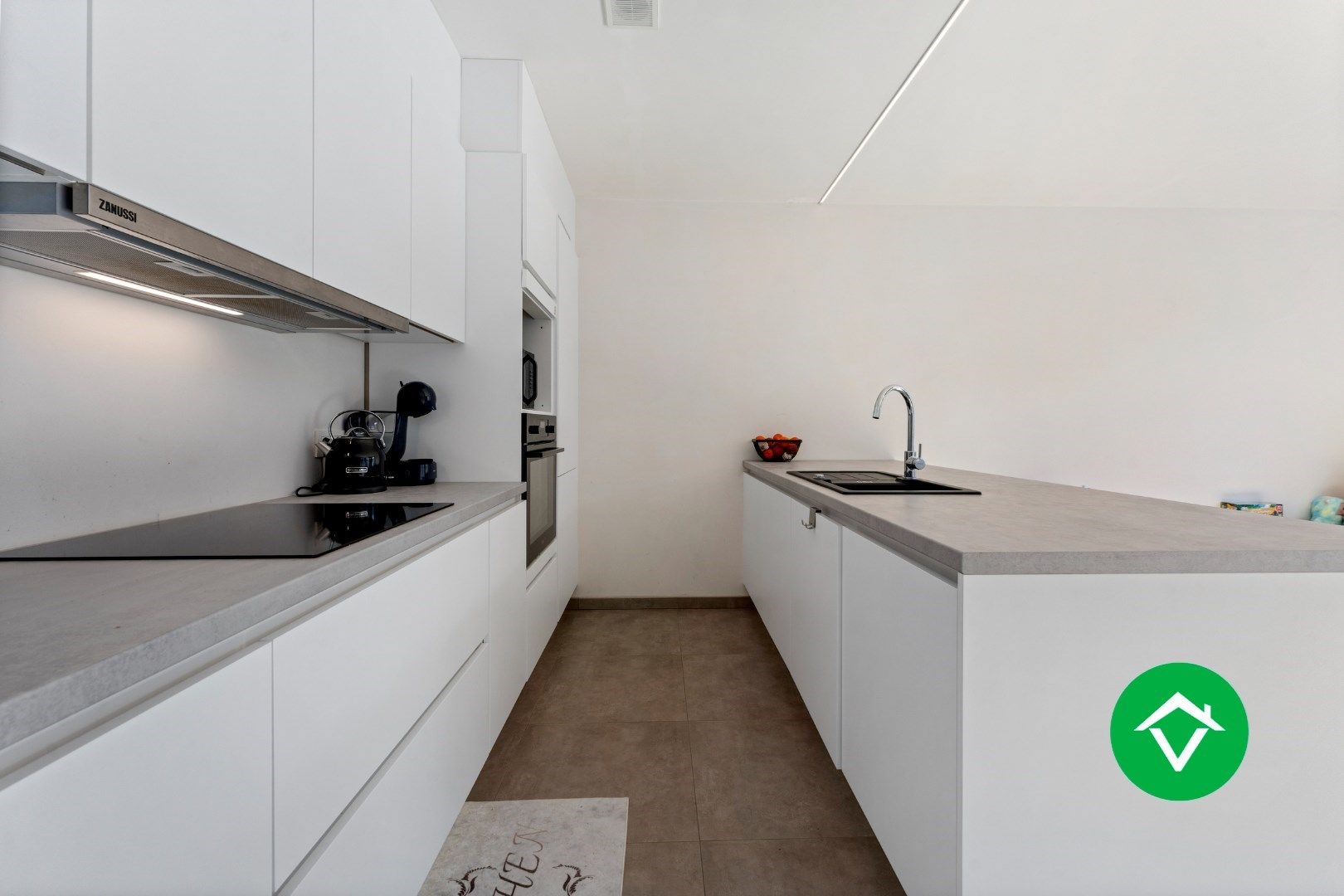 Appartement met autostandplaats te Leke foto 8