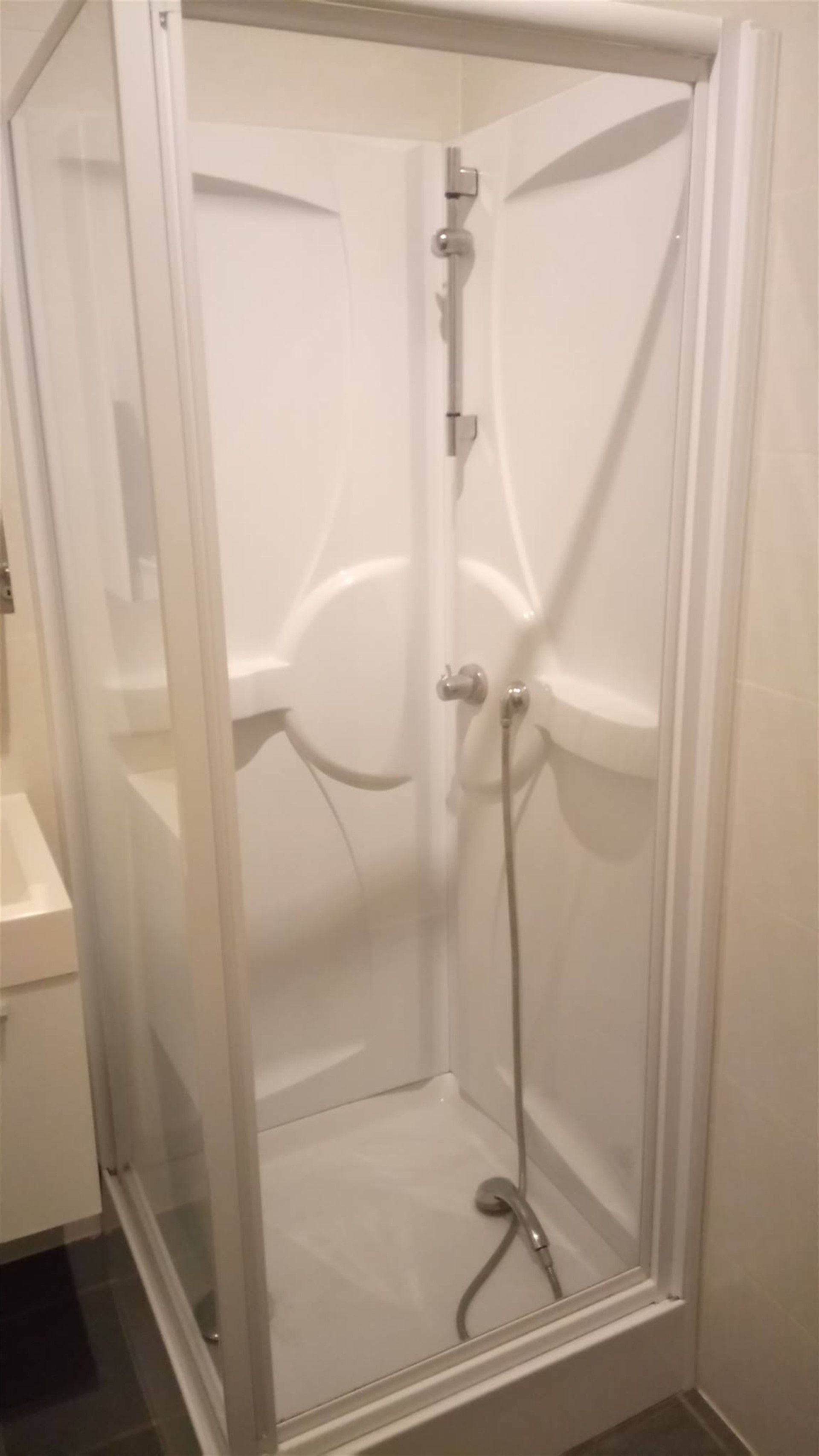 Prachtig duplexappartement met 2 slaapkamers en groot terras foto 14