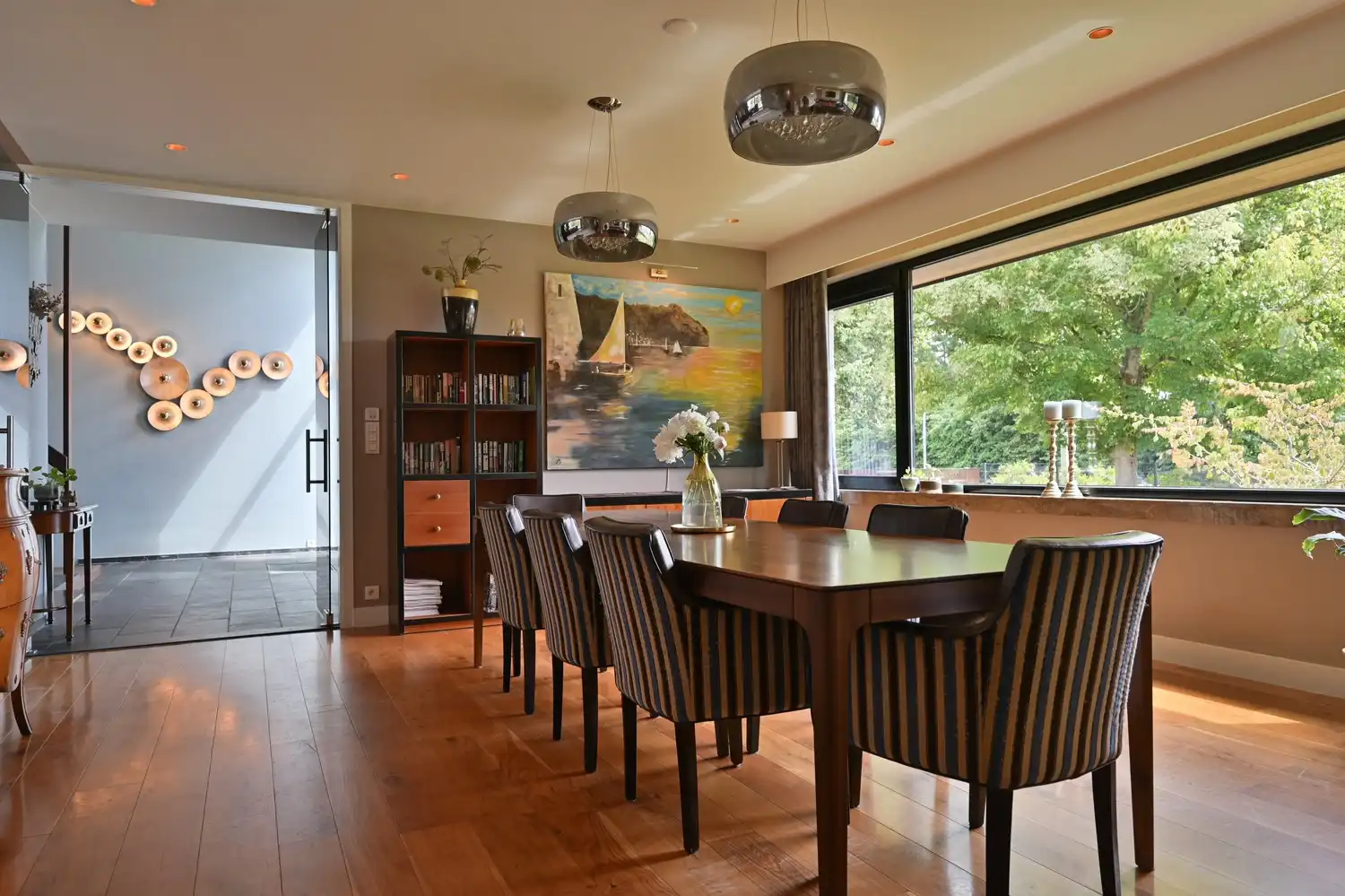 Exclusieve kantoorvilla met zwembad & poolhouse foto 24