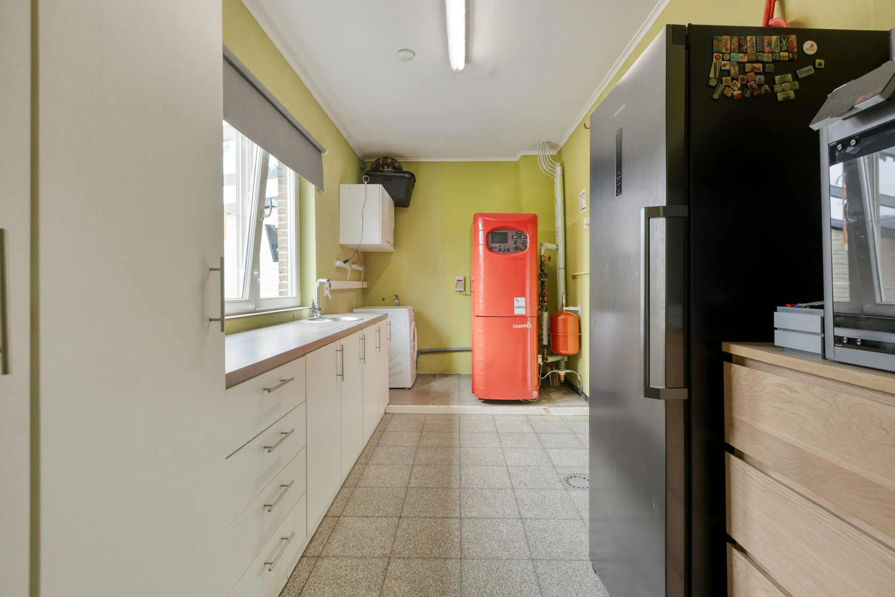 Instapklare woning met 5 slaapkamers in Bilzen-Hoeselt foto 10