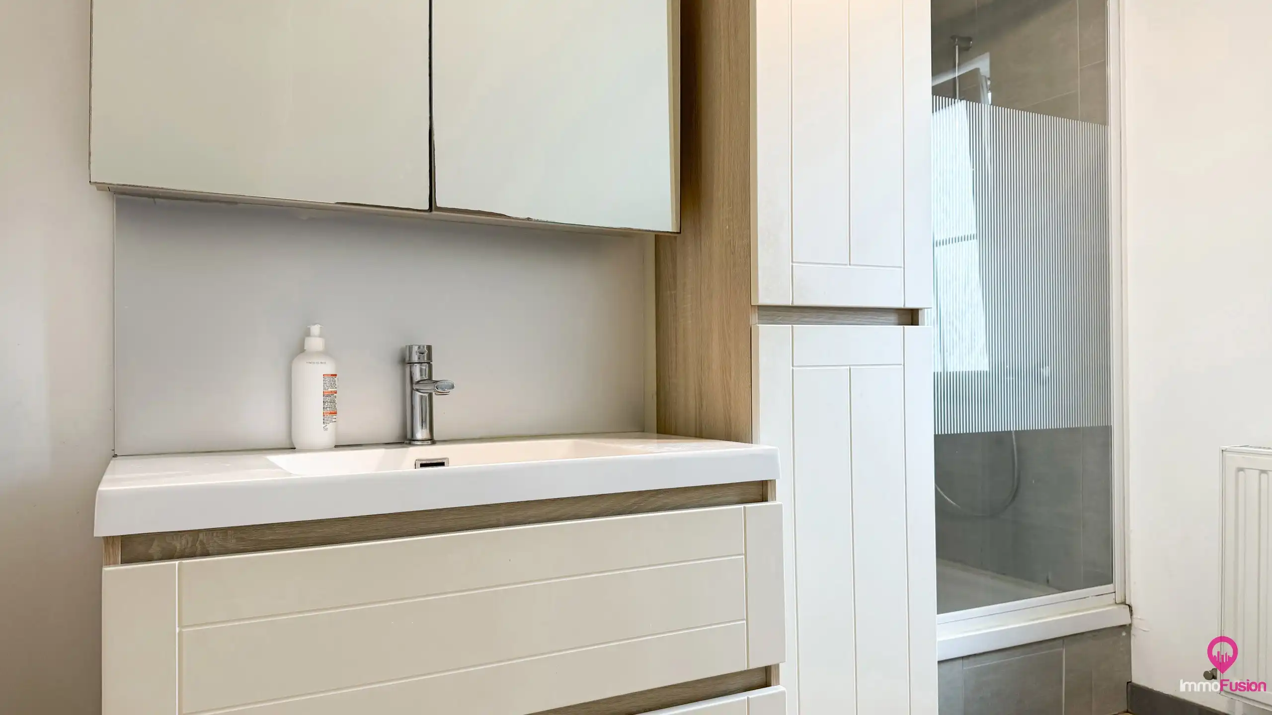 Instapklare vrijstaande woning met grote tuin in Berkenbos! foto 19