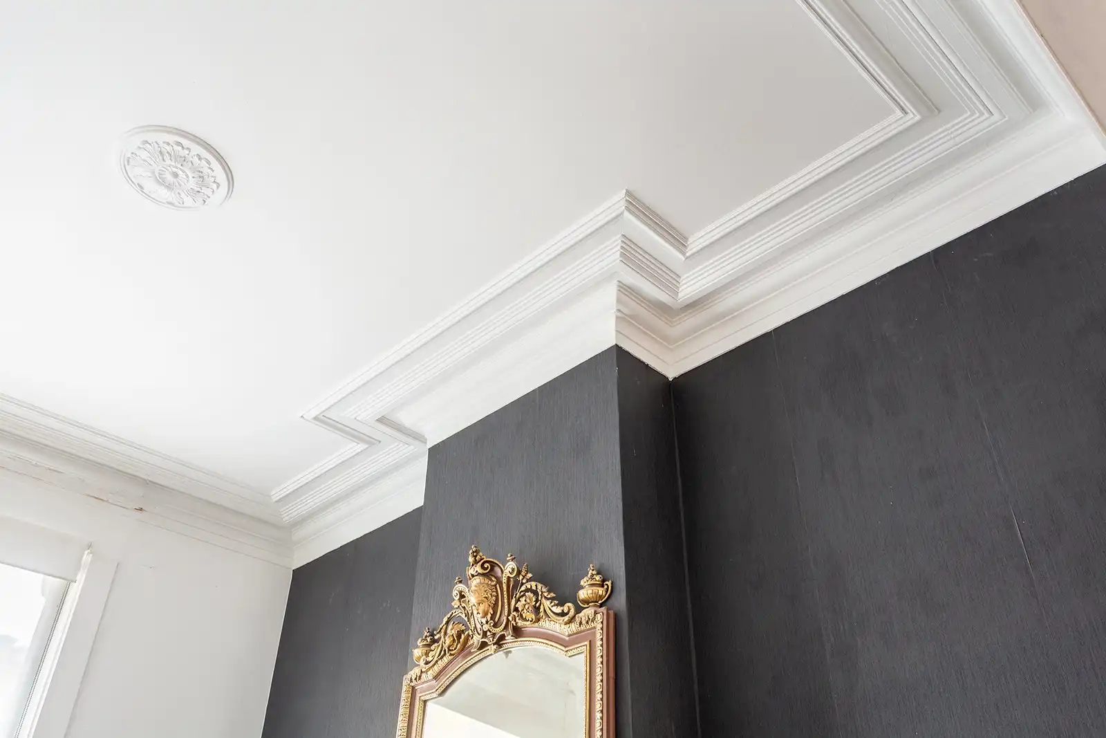 Charmante authentieke woning met 3 slaapkamers en stadstuin nabij Markgravelei foto 15