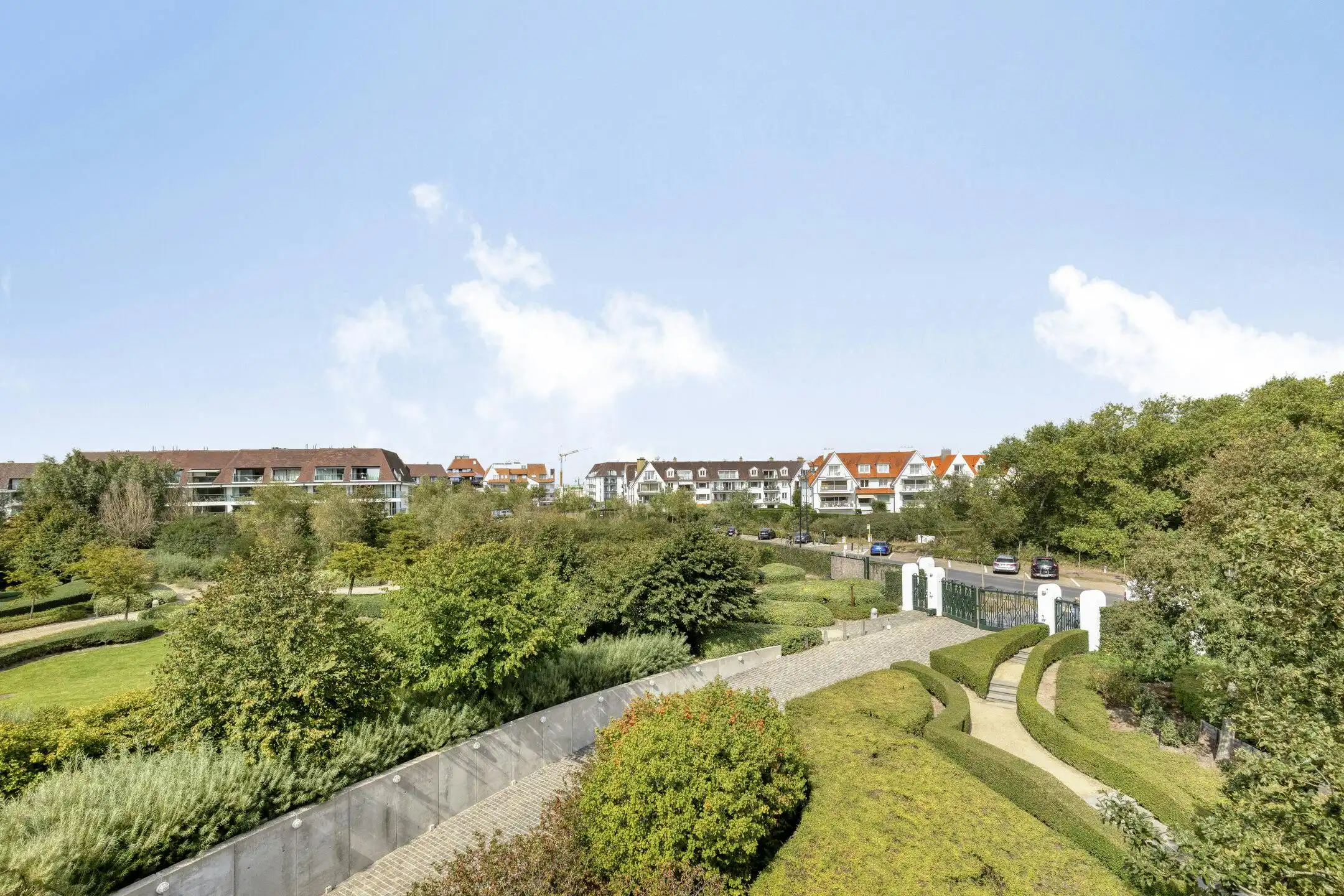 Gerenoveerd hoekappartement te koop in Knokke-Zoute foto 12