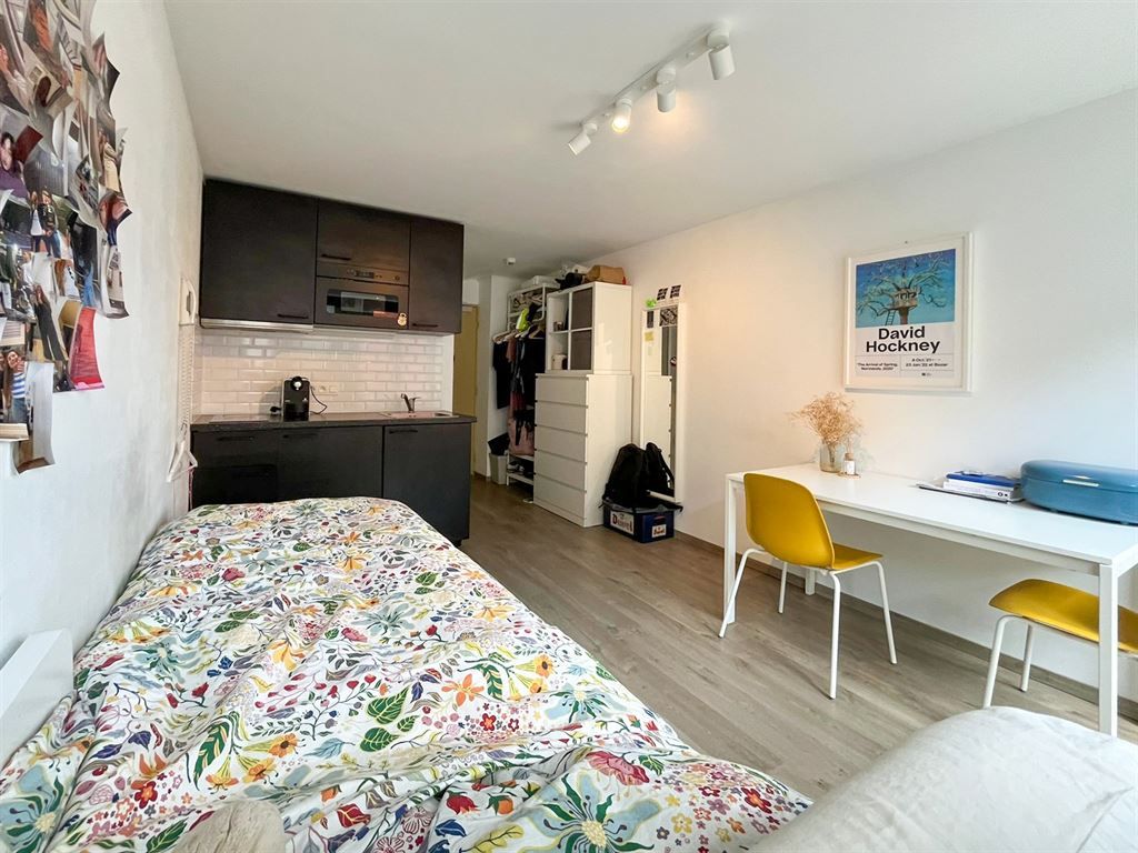 Recent gerenoveerde studio in Leuven-centrum! foto {{pictureIndex}}
