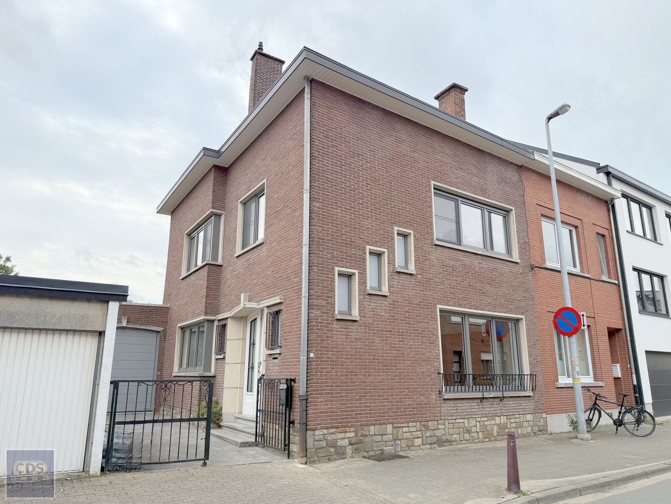 ()=>{if(producerUpdateValueVersion(node),producerAccessed(node),node.value===ERRORED)throw node.error;return node.value} Ijzerenpoortstraat 33 - 3000 Leuven