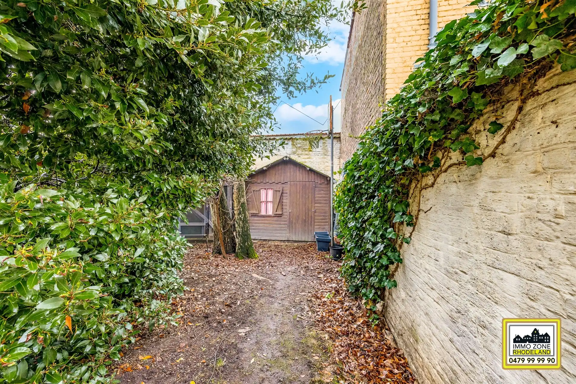 Op te frissen stadswoning met 3slpks en ruime tuin.  foto 20