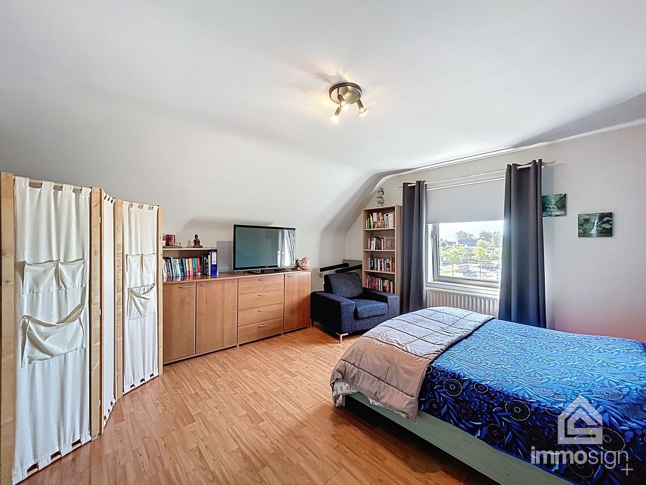 Instapklaar duplexappartement met 2 slaapkamers, heerlijk terras en een autostaanplaats foto 17