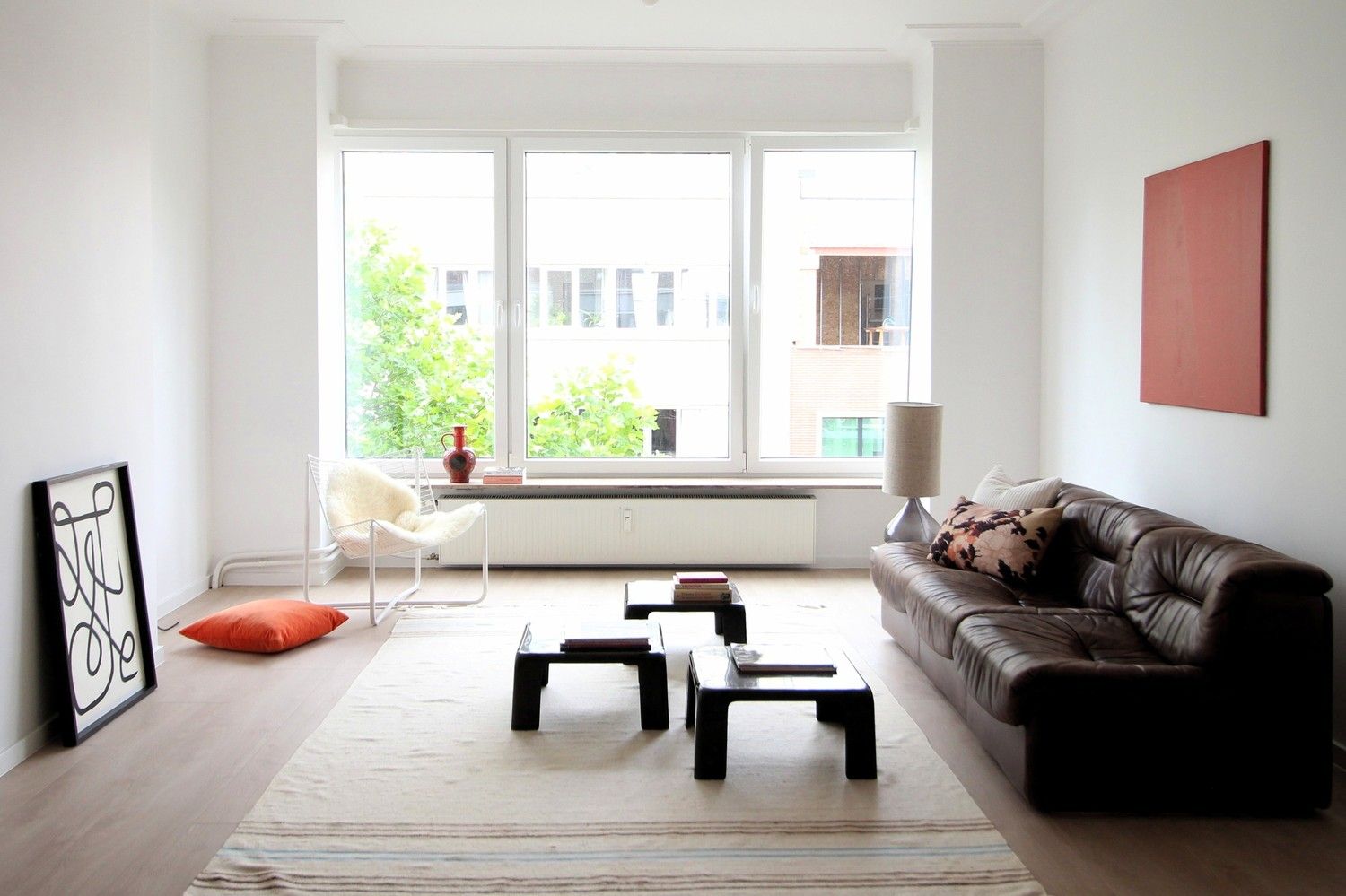 Licht en ruimte in het hart van Antwerpen – 1 slaapkamer appartement foto 2