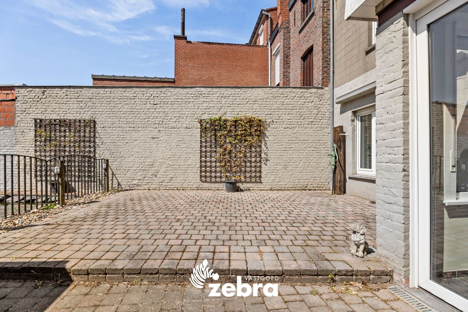 Karaktervolle woning met drie slaapkamers en zuidwestgerichte tuin te Tielt! foto 23