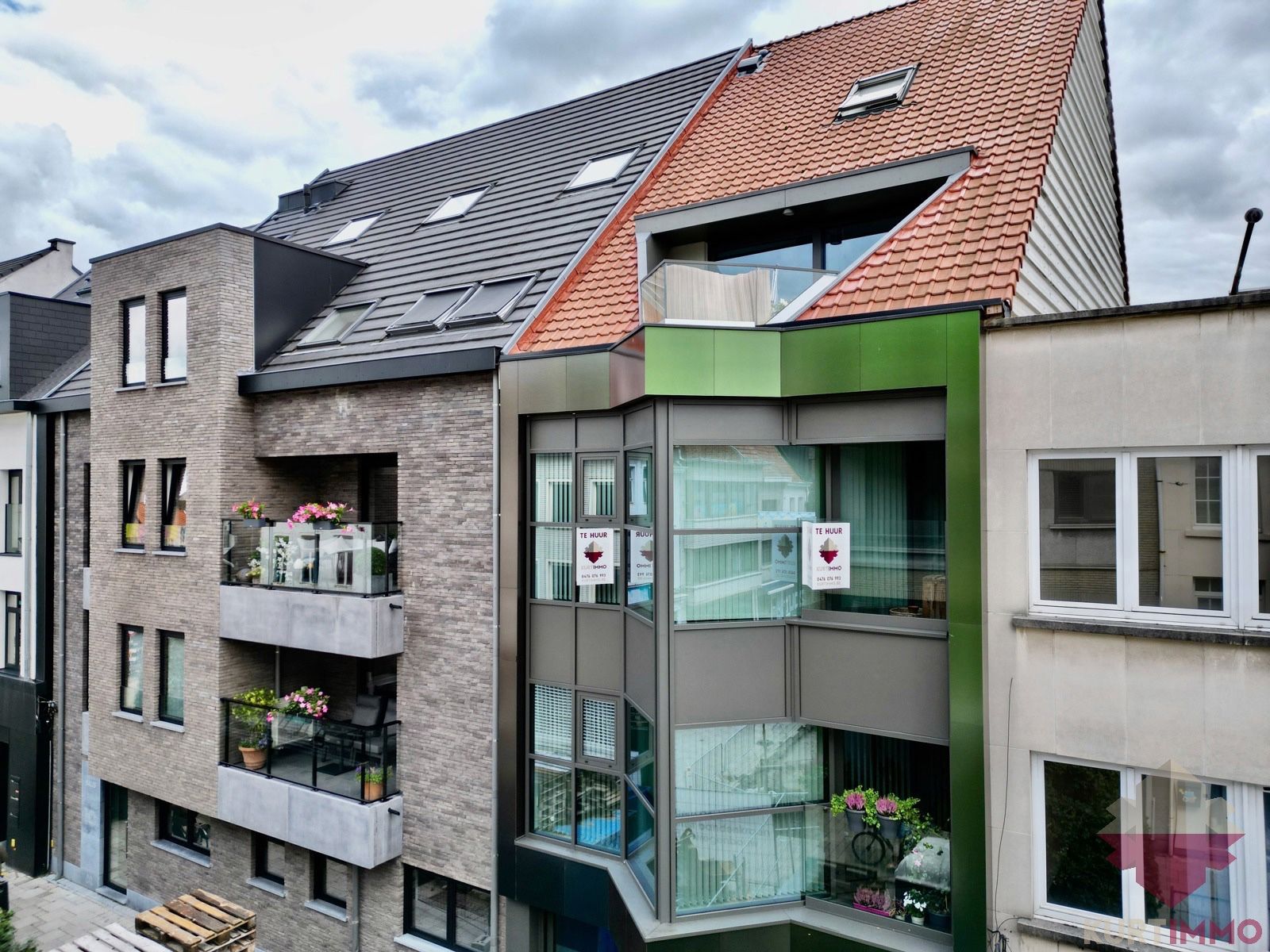 Centraal gelegen, Mooi Appartement met 1 SLPK én Terras! foto 12