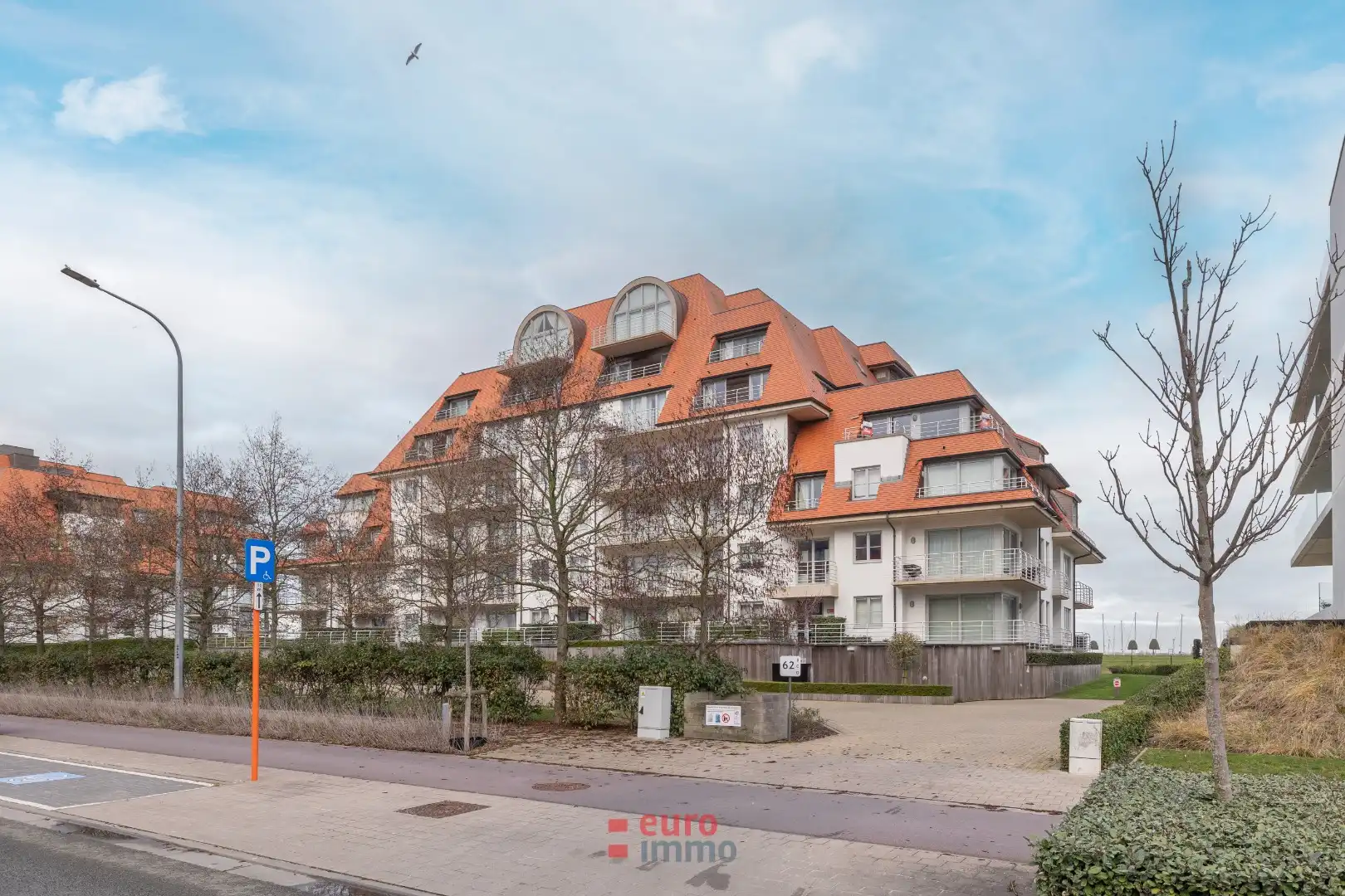 Zuidwestgericht appartement in prestigieuze Residentie Zonnehaven foto {{pictureIndex}}