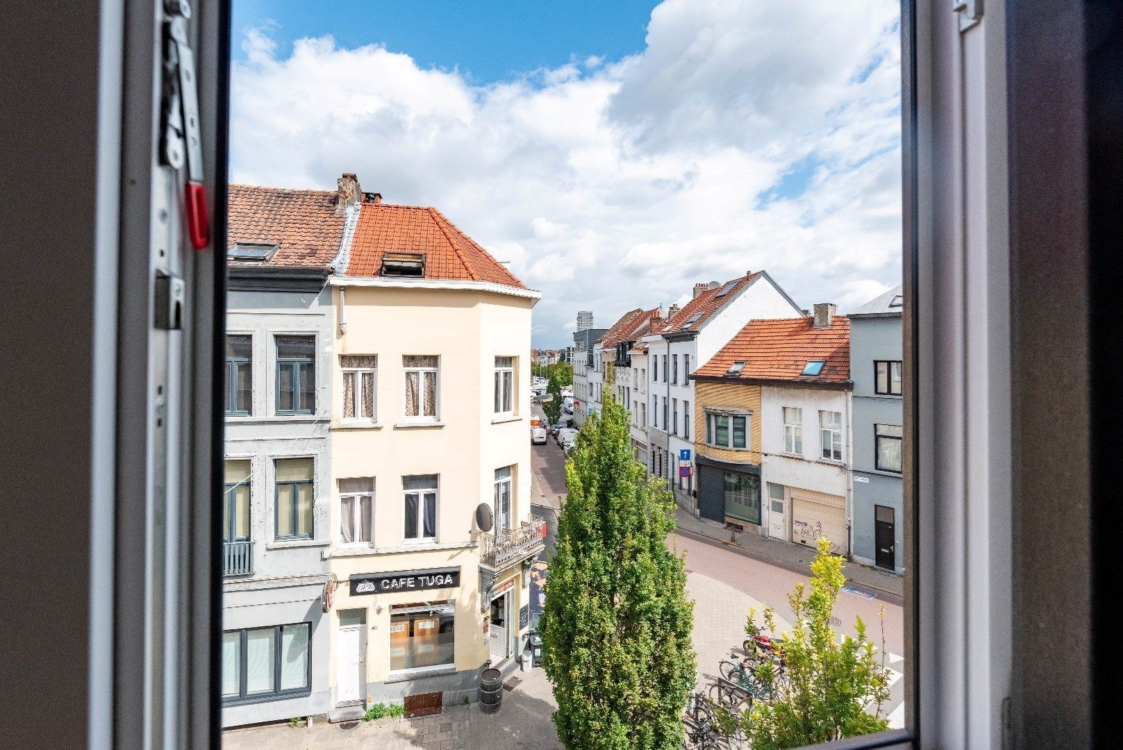 Instapklaar appartement met 2 slpks in kleinschalig gebouw foto 5