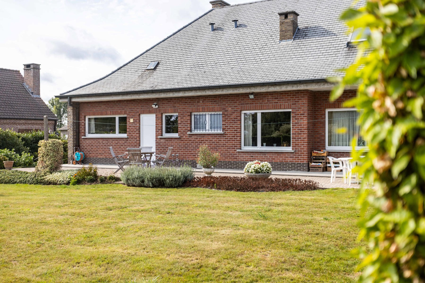 Charmante gezinswoning met 5 slaapkamers en riante tuin. foto 25