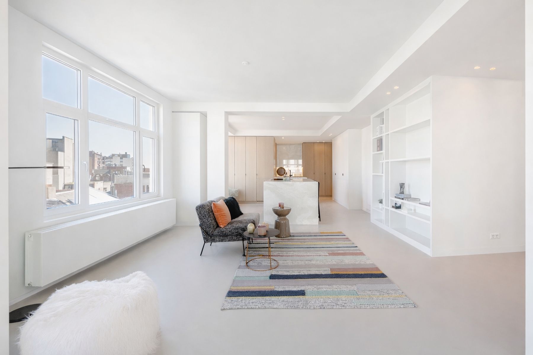 Luxueus gerenoveerd appartement in befaamde Meirbuilding foto 8