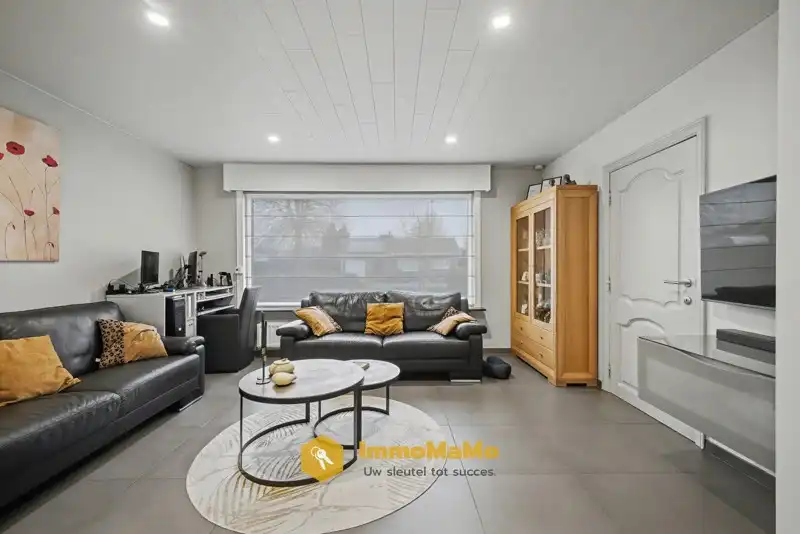 HALFOPEN BEBOUWING MET 3 SLAAPKAMERS EN RUSTGEVENDE TUIN TE KOOP IN WACHTEBEKE foto 4