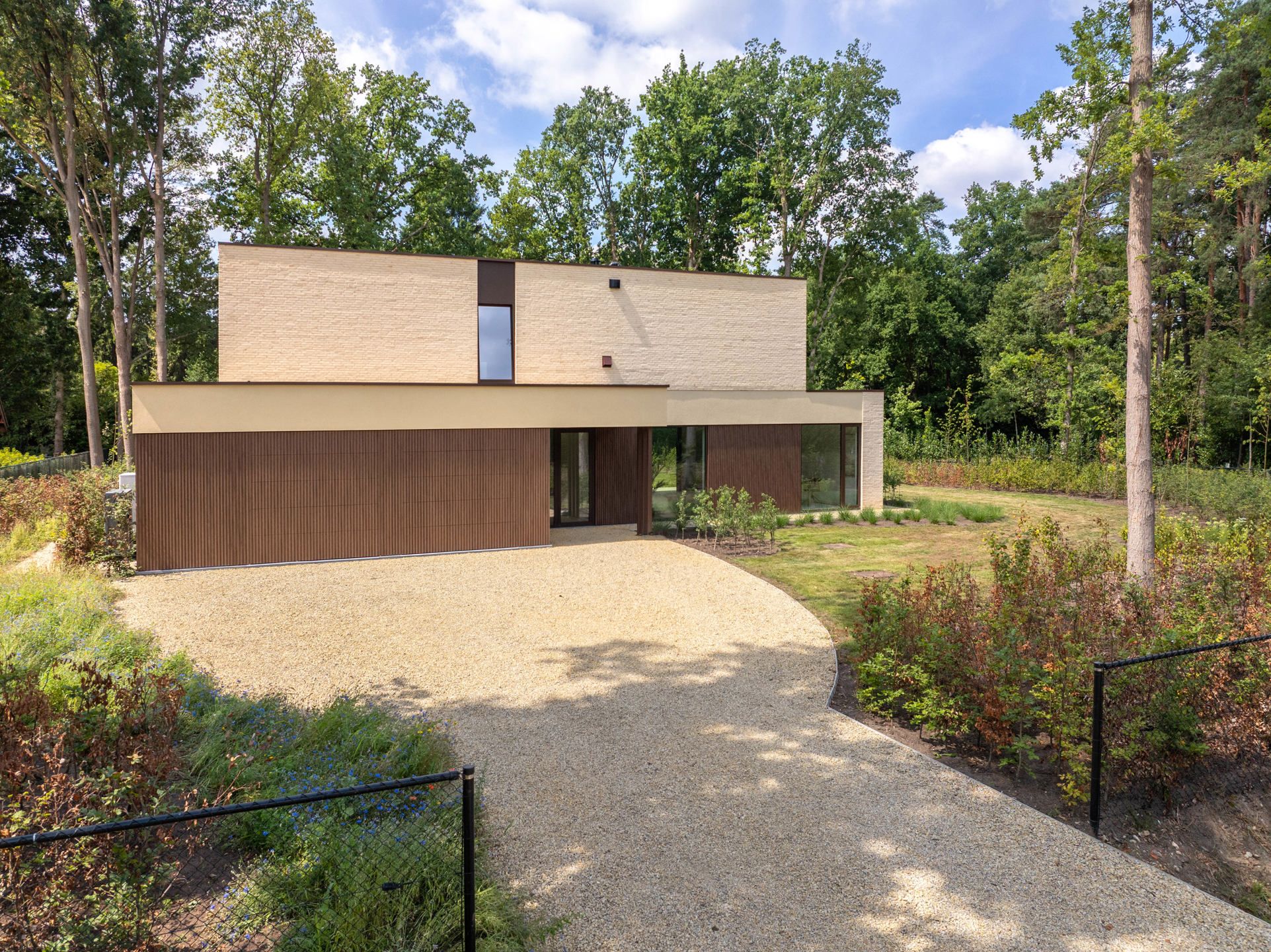 Luxe nieuwbouwwoning met zwembad op toplocatie Halle-Zoersel foto 55