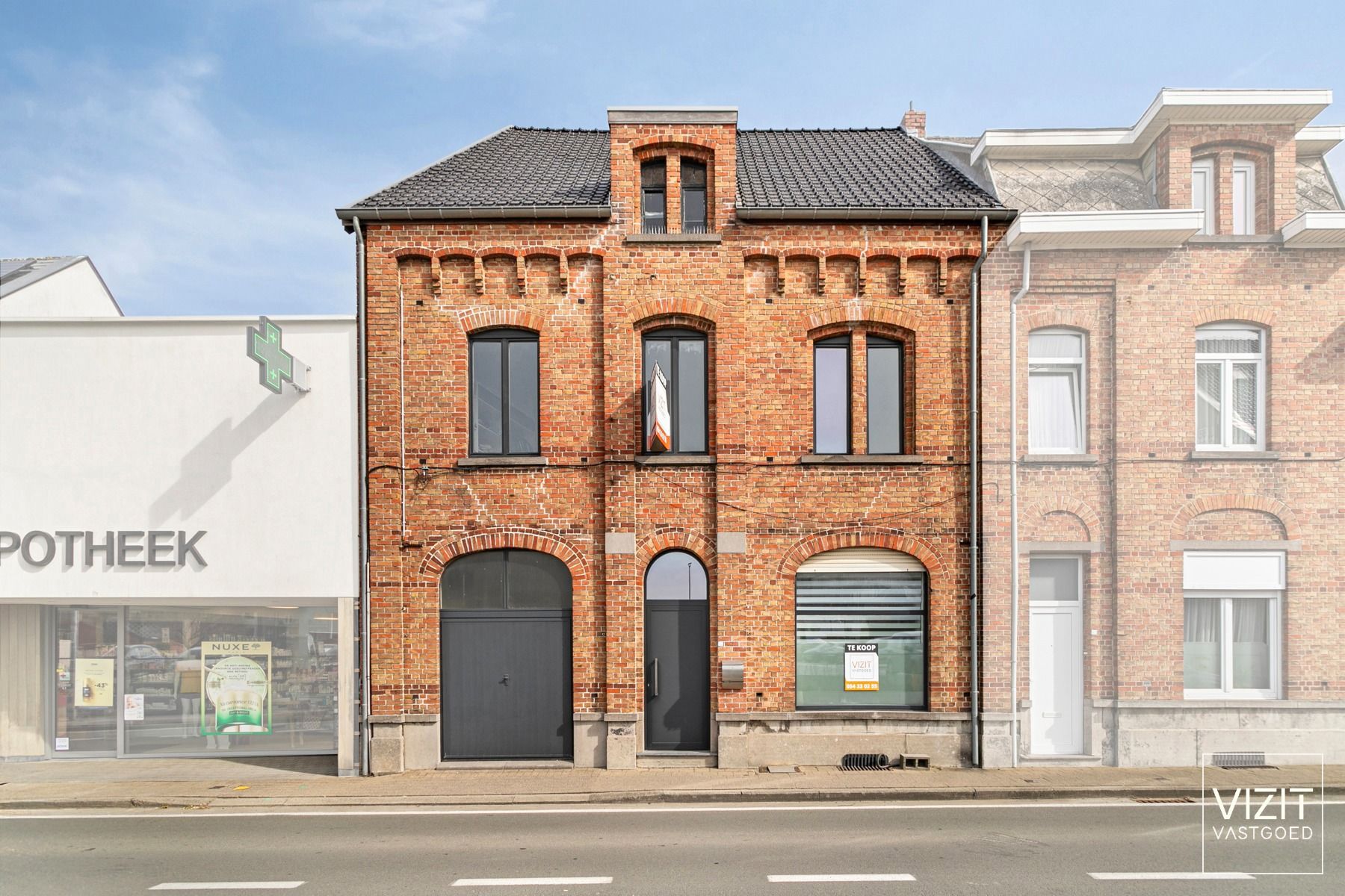Instapklare woning te centrum Zottegem  foto {{pictureIndex}}