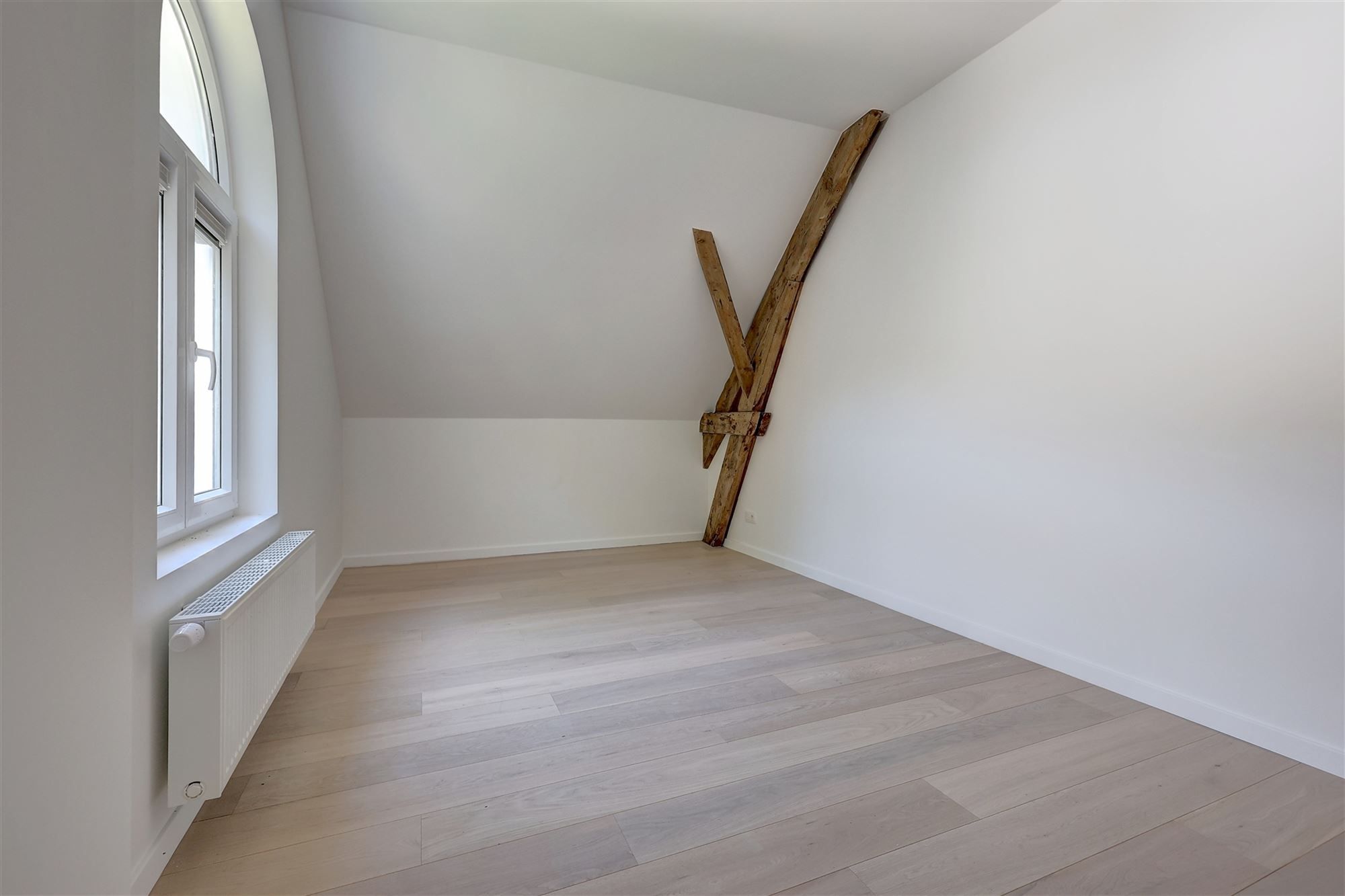 Prachtig gerenoveerd huis in binnengebied in centrum Kontich foto 17