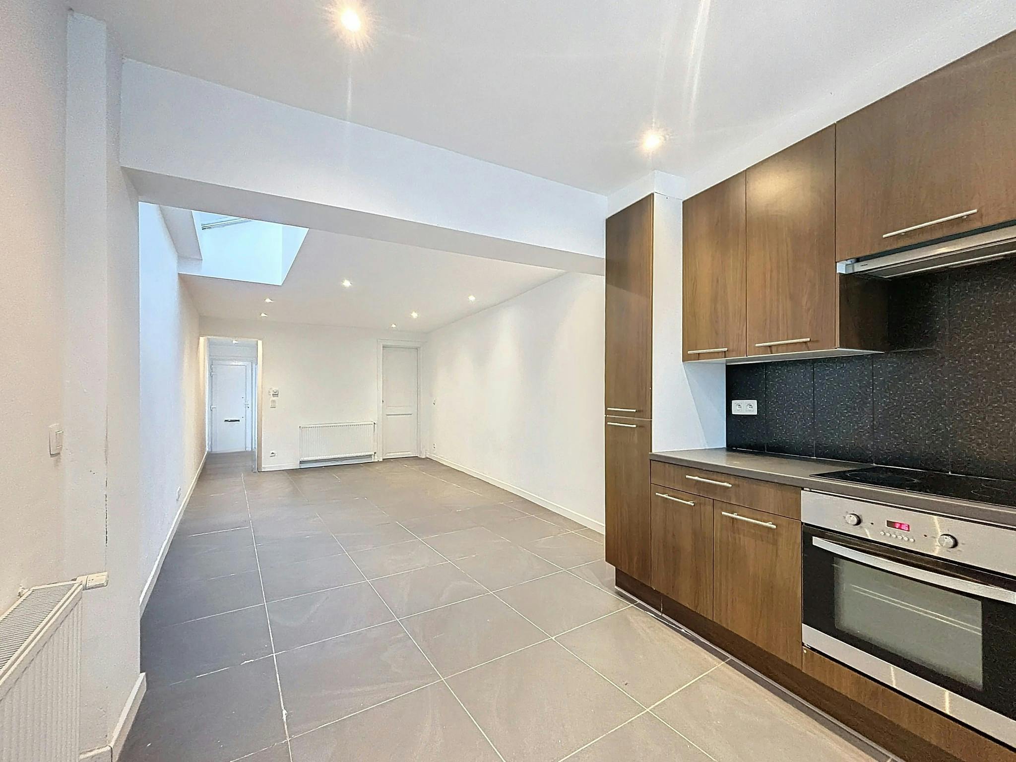 Huis met 3 slaapkamers te koop in Menen!  foto 4