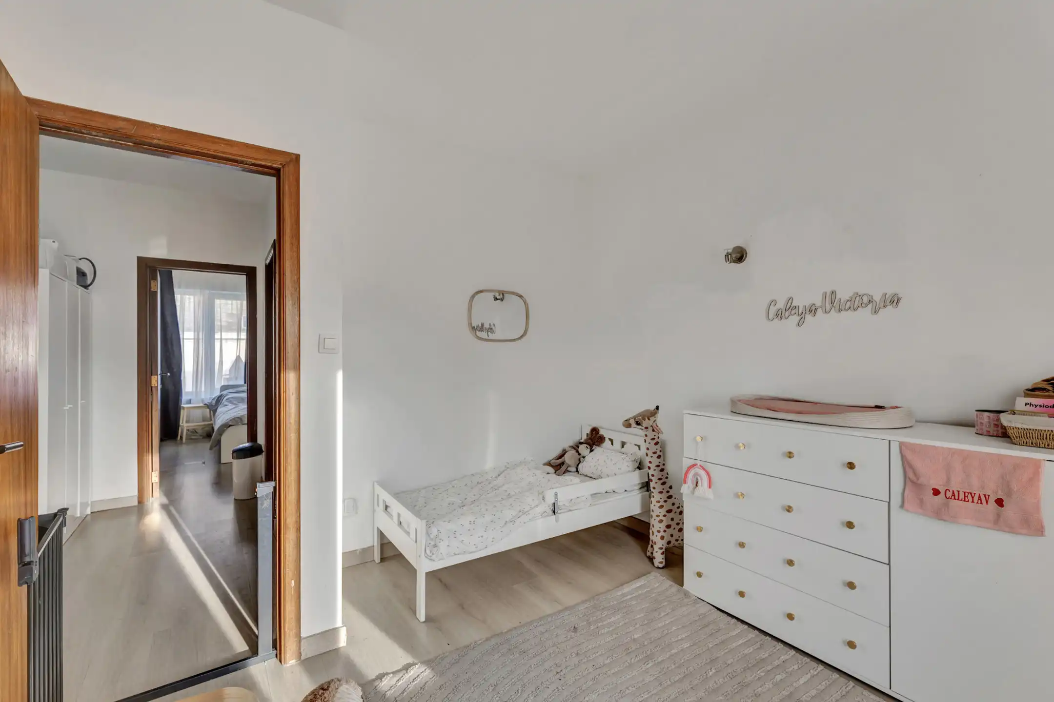 Instapklare woning met 2 slpks en garage te centrum Aalst foto 15