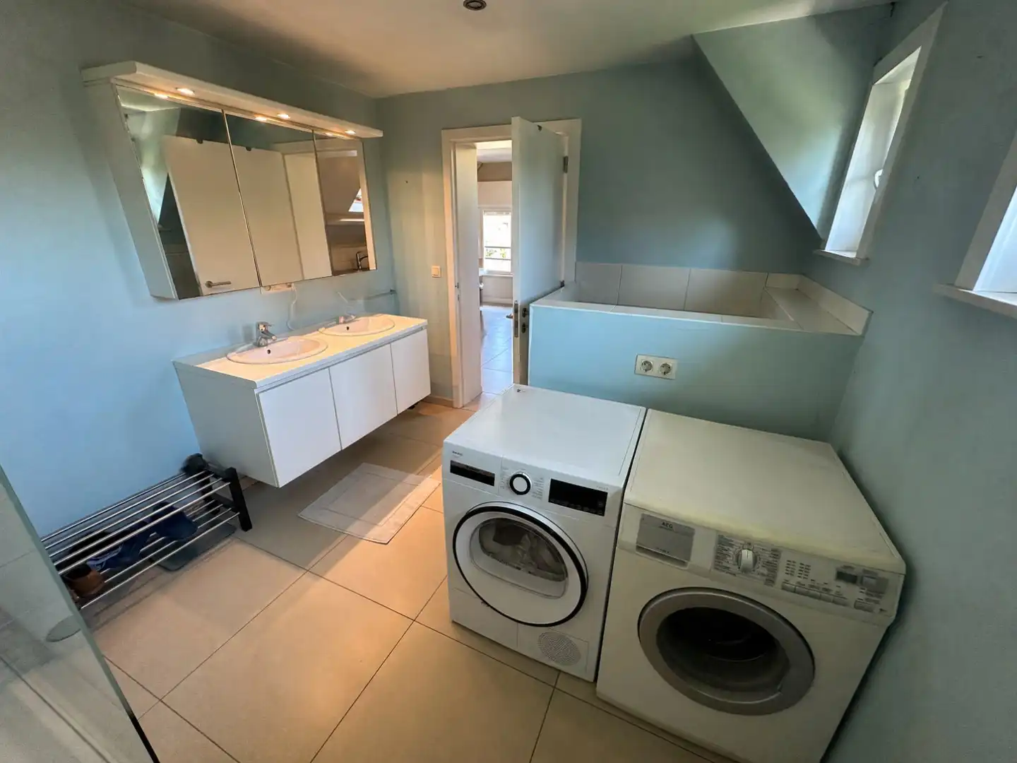 Gezellig 1-slpk appartement met autostaanplaats (en tuin), Torhout foto 8