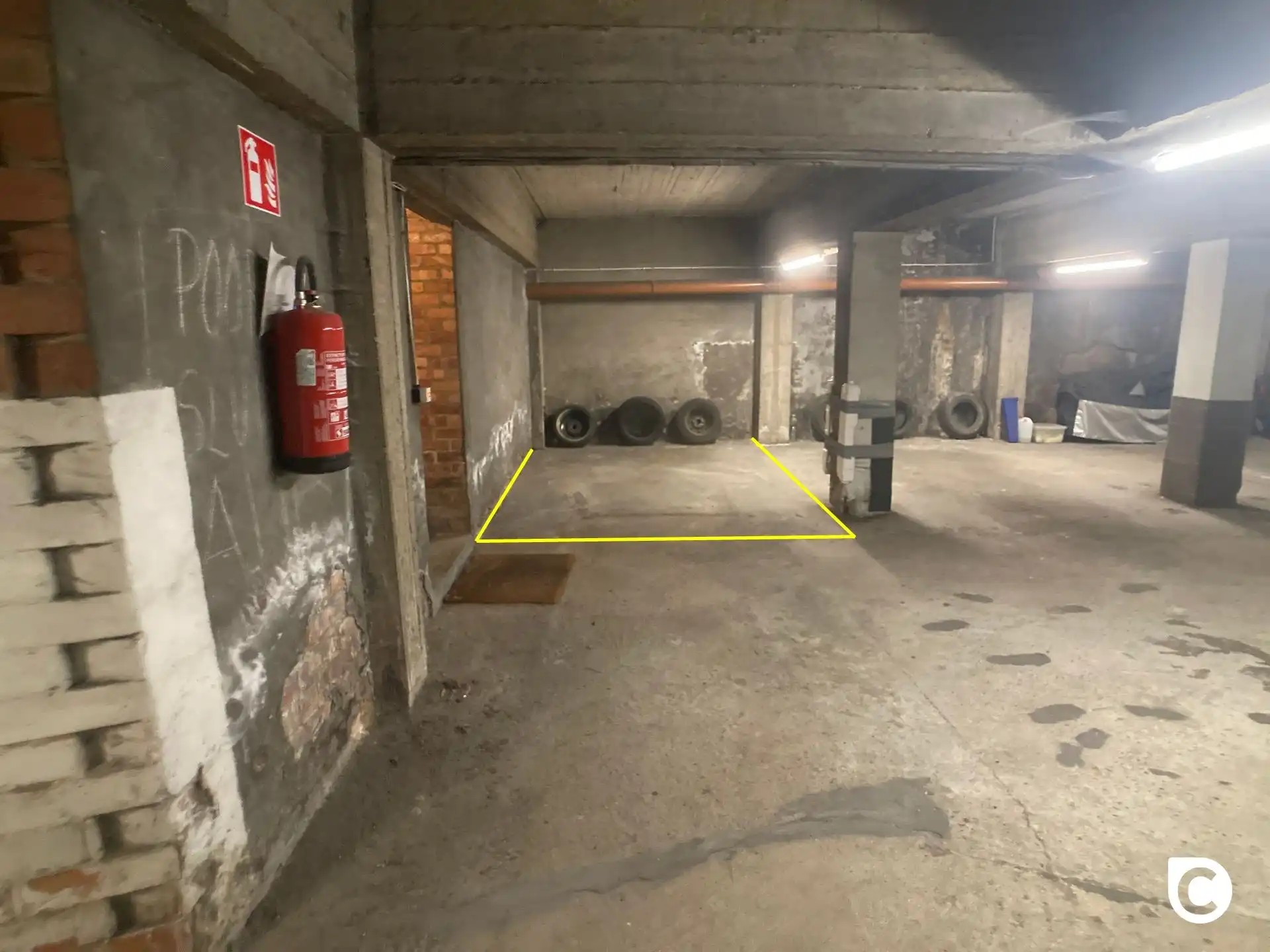 Te renoveren 2 à 3 slpk app met leuk terras op toplocatie! foto 12