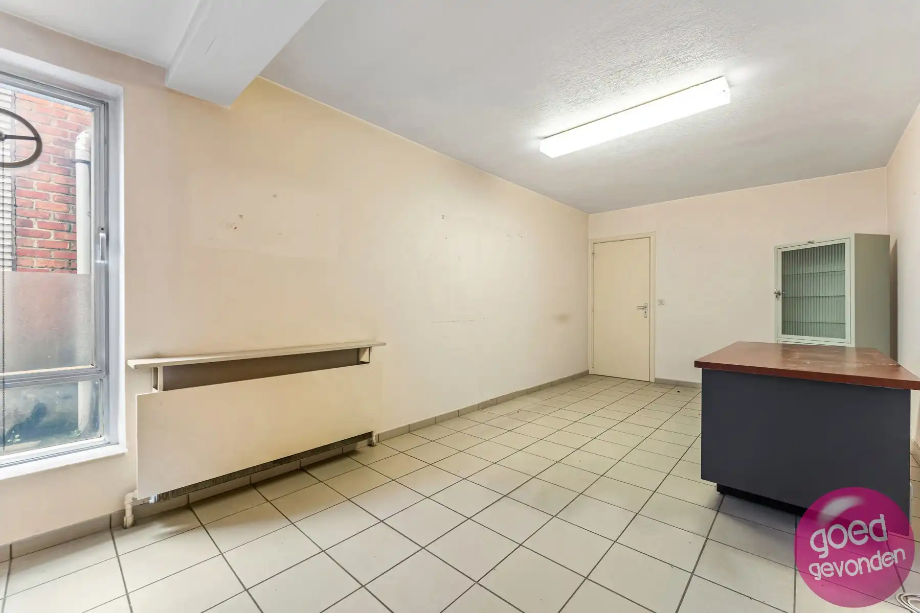 Kantoor - praktijkruimten - centraal - app. mogelijk foto 10