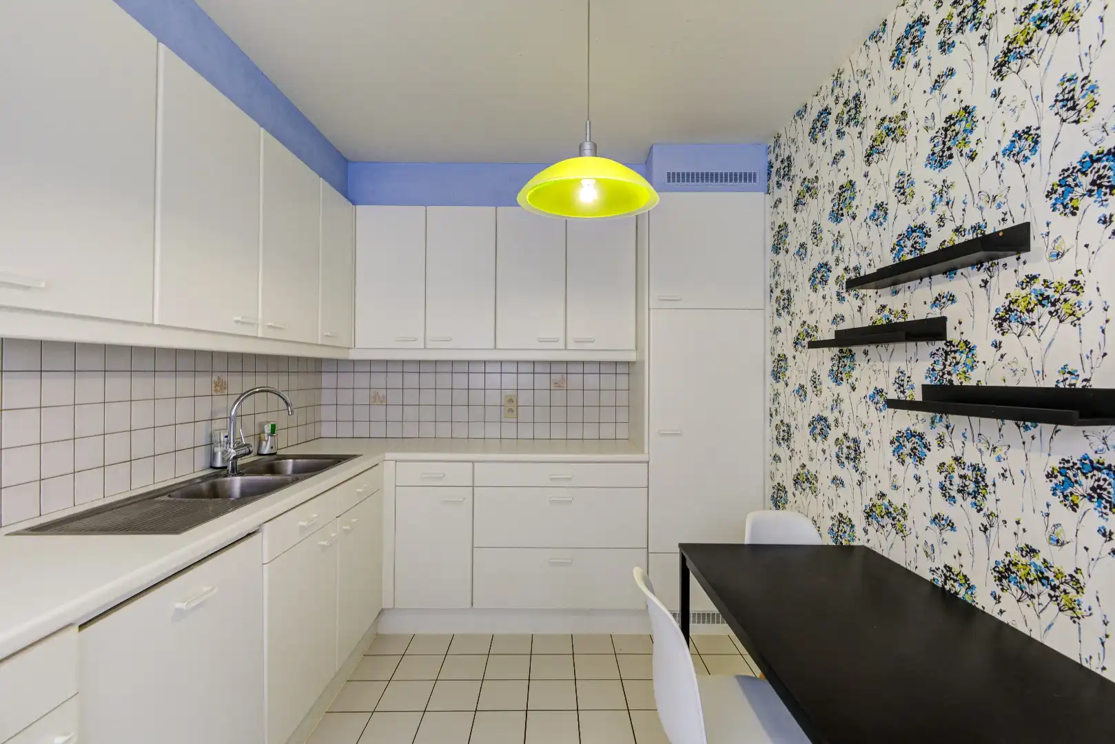 Instapklaar appartement met 2 slaapkamers en tuin foto 7
