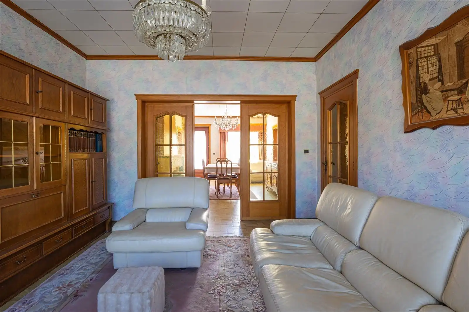 Te renoveren woning mét garage foto 4