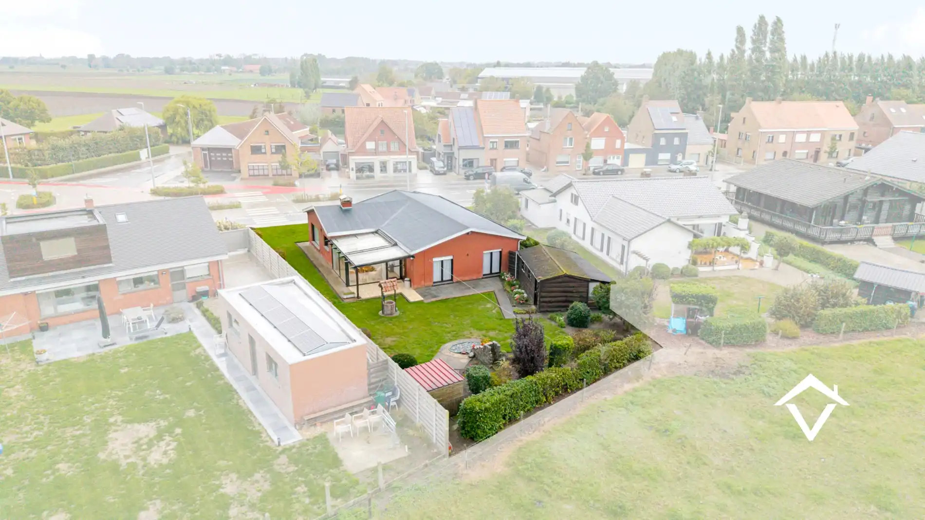 Ruime alleenstaande woning met 3 slaapkamers en garage te Koekelare foto 24