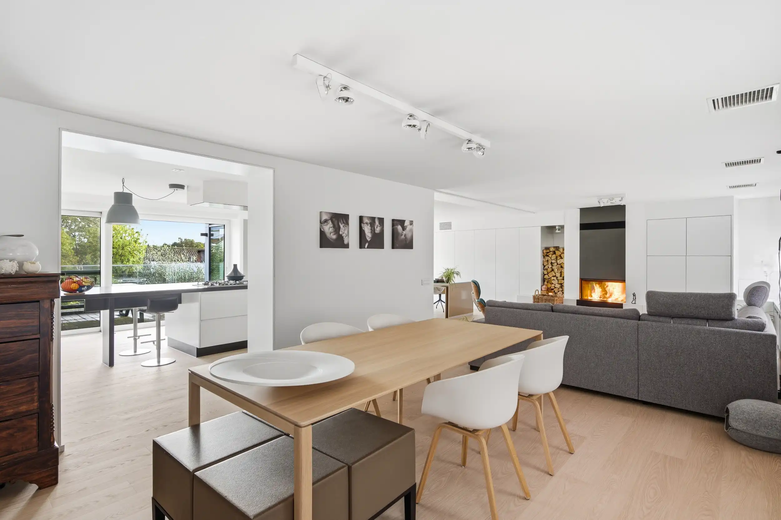 Stijlvol Wonen en Werken in Belzele Dorp: Puur Wooncomfort foto 4