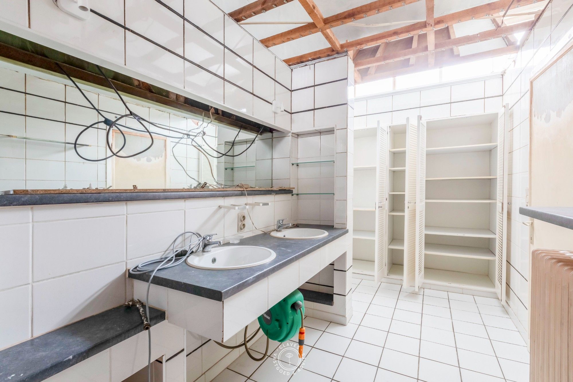 Statig herenhuis met karaktervolle elementen en polyvalent bijgebouw op royaal perceel foto 19