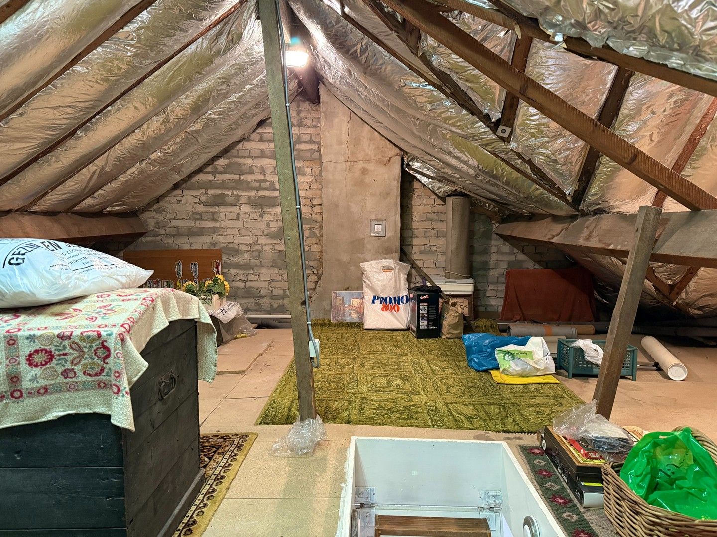 Goed onderhouden rijwoning met garage foto 15