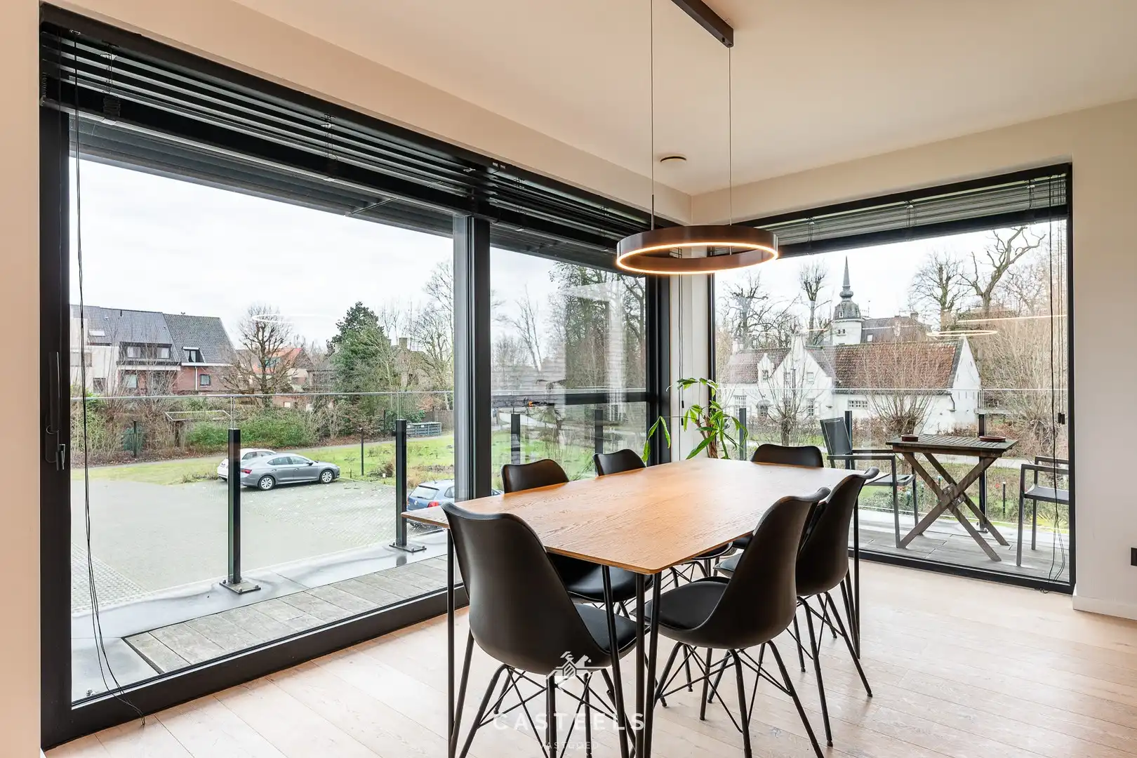 Recent appartement met staanplaats te Gentbrugge foto 11