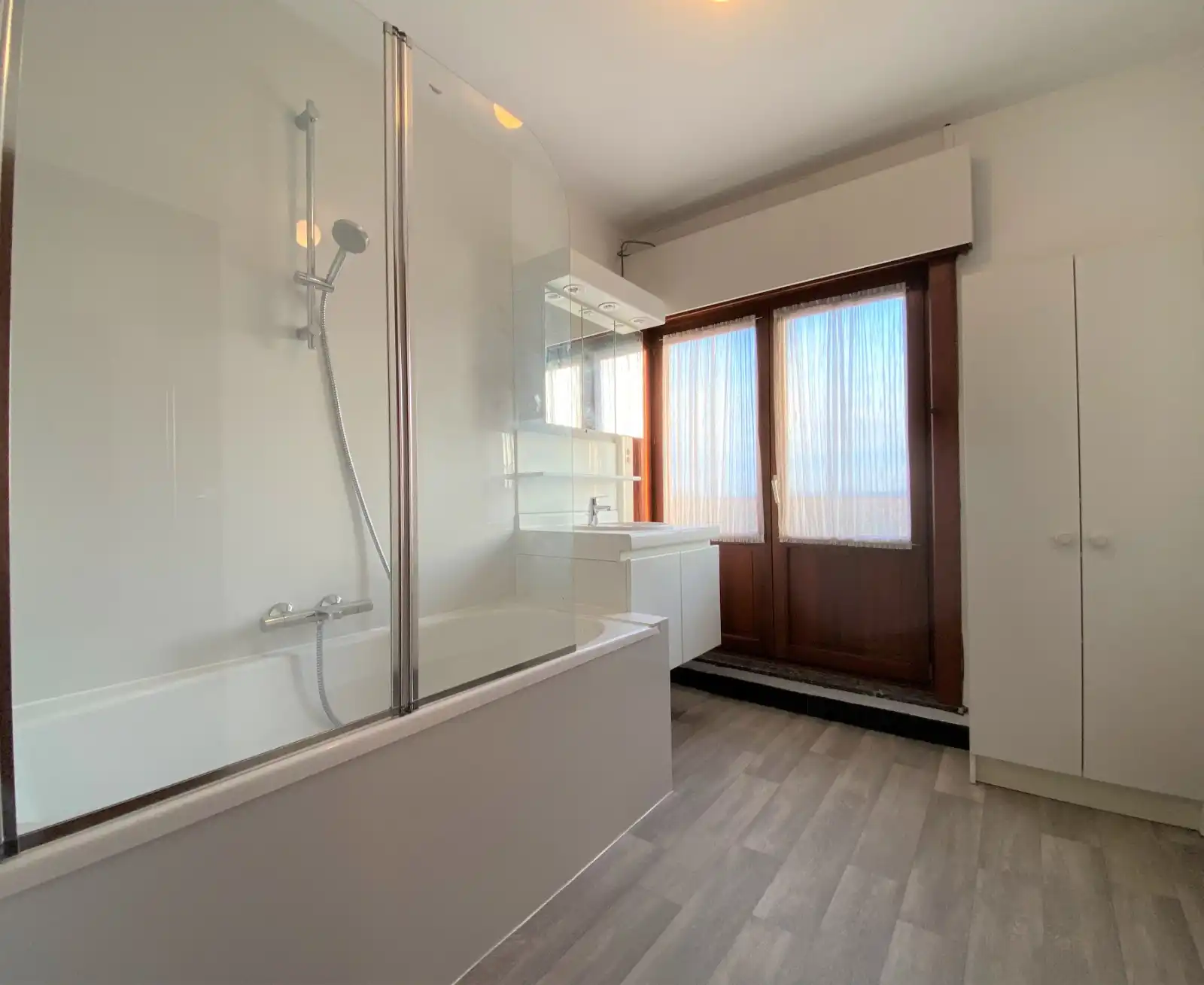 Instapklare woning met 2 slaapkamers foto 13