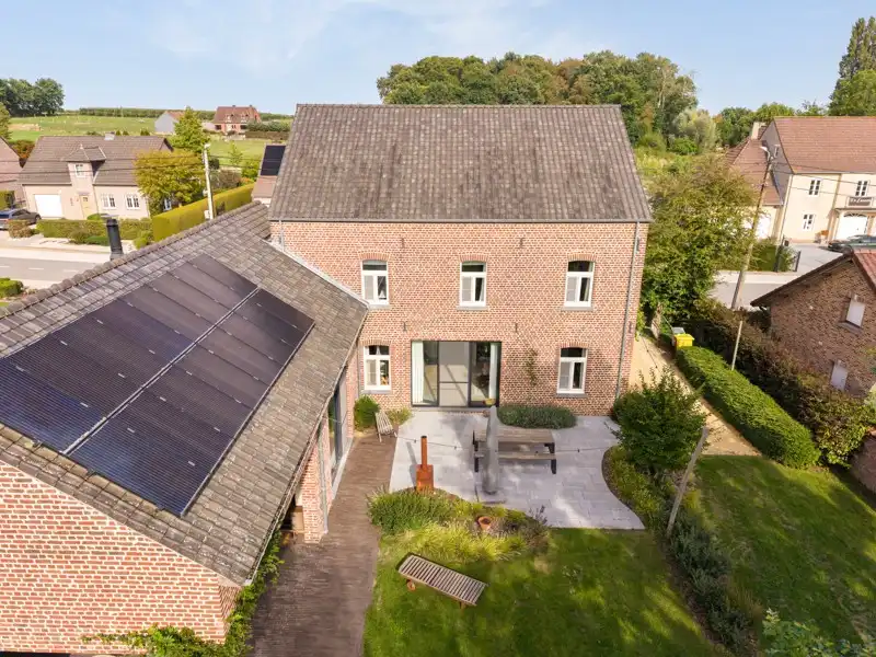 Unieke, energiezuinige herenwoning met karakter op 36are foto 3