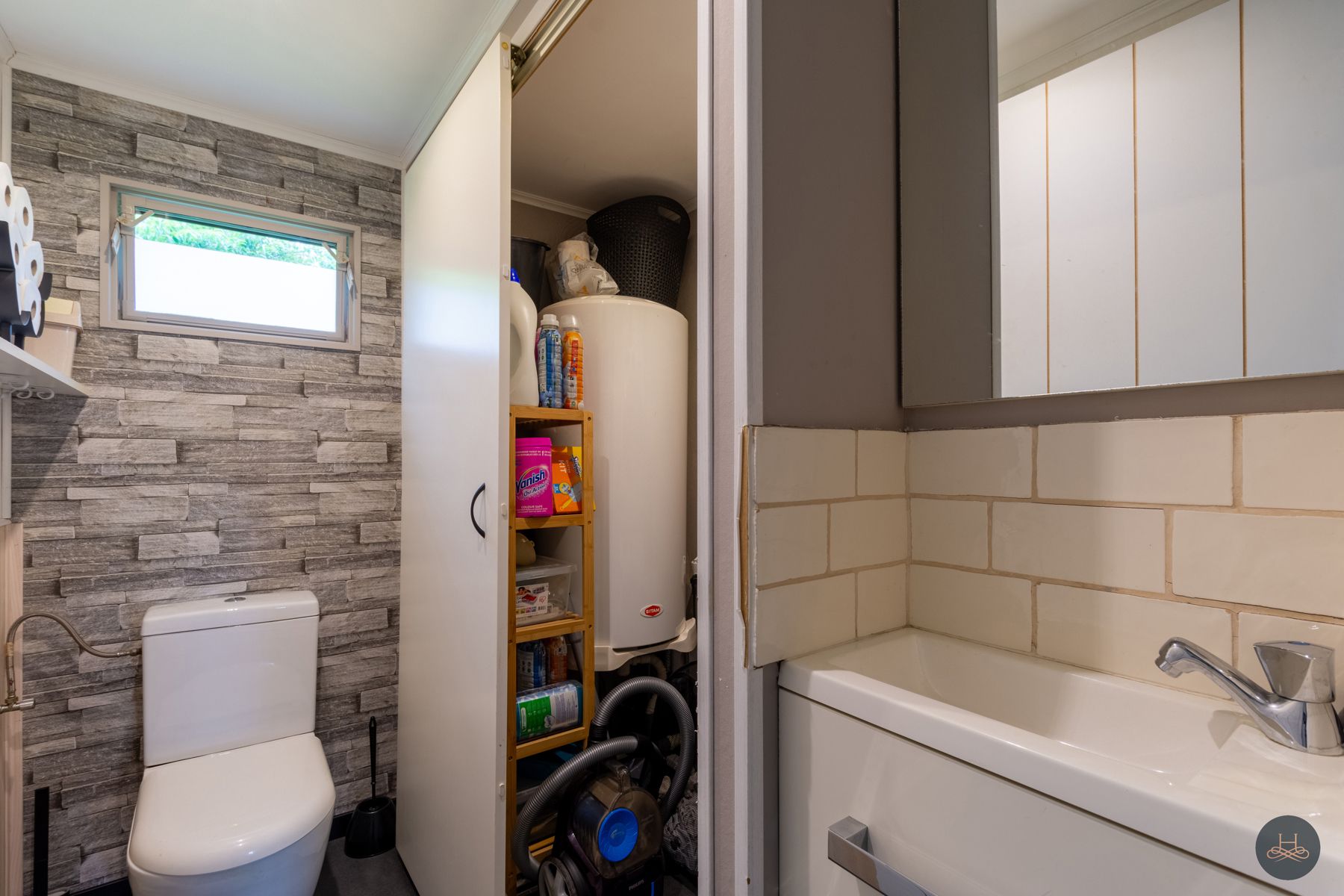 Vernieuwde en instapklare chalet op rustige locatie foto 19