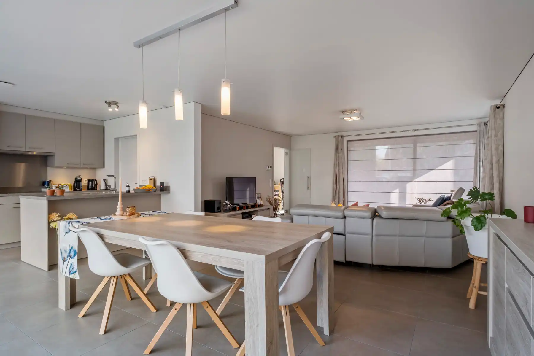 Recente, energiezuinige woning op een toplocatie in Bredene. foto 3