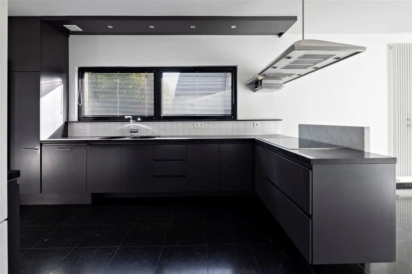 Villa met 3 slaapkamers & 2 badkamers te Dworp foto 11