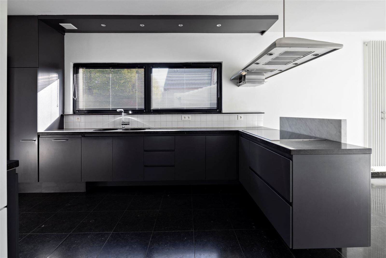 Villa met 3 slaapkamers & 2 badkamers te Dworp foto 11